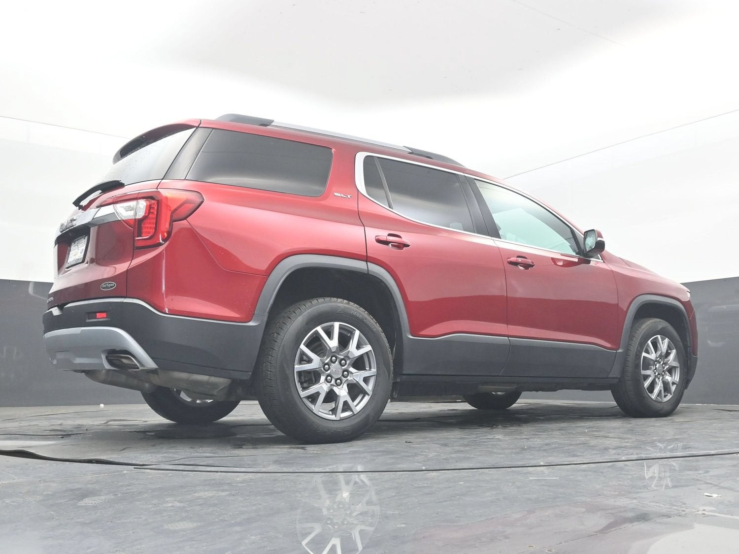 2021 GMC Acadia SLT