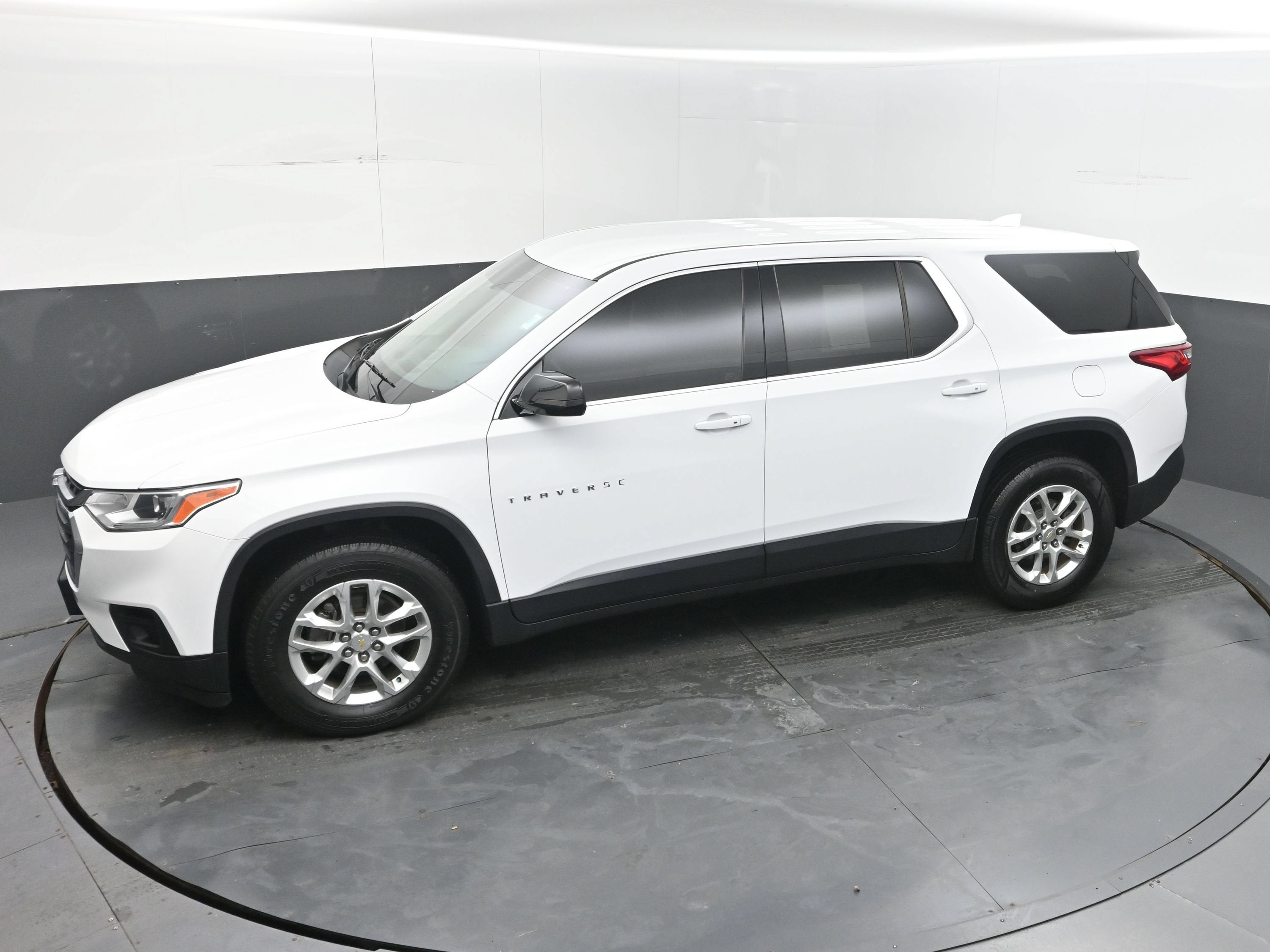 2020 Chevrolet Traverse LS