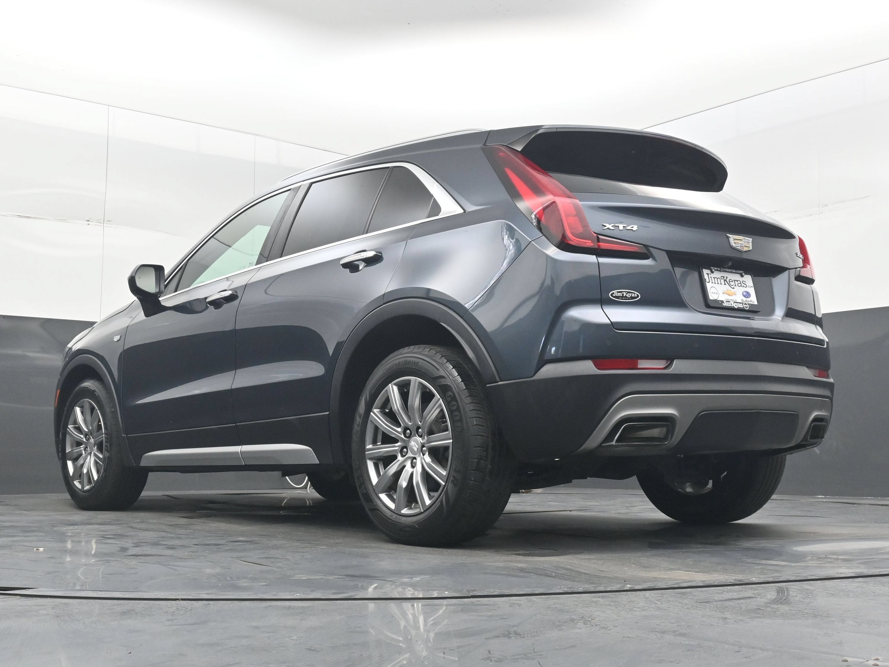 2020 Cadillac XT4 FWD Premium Luxury