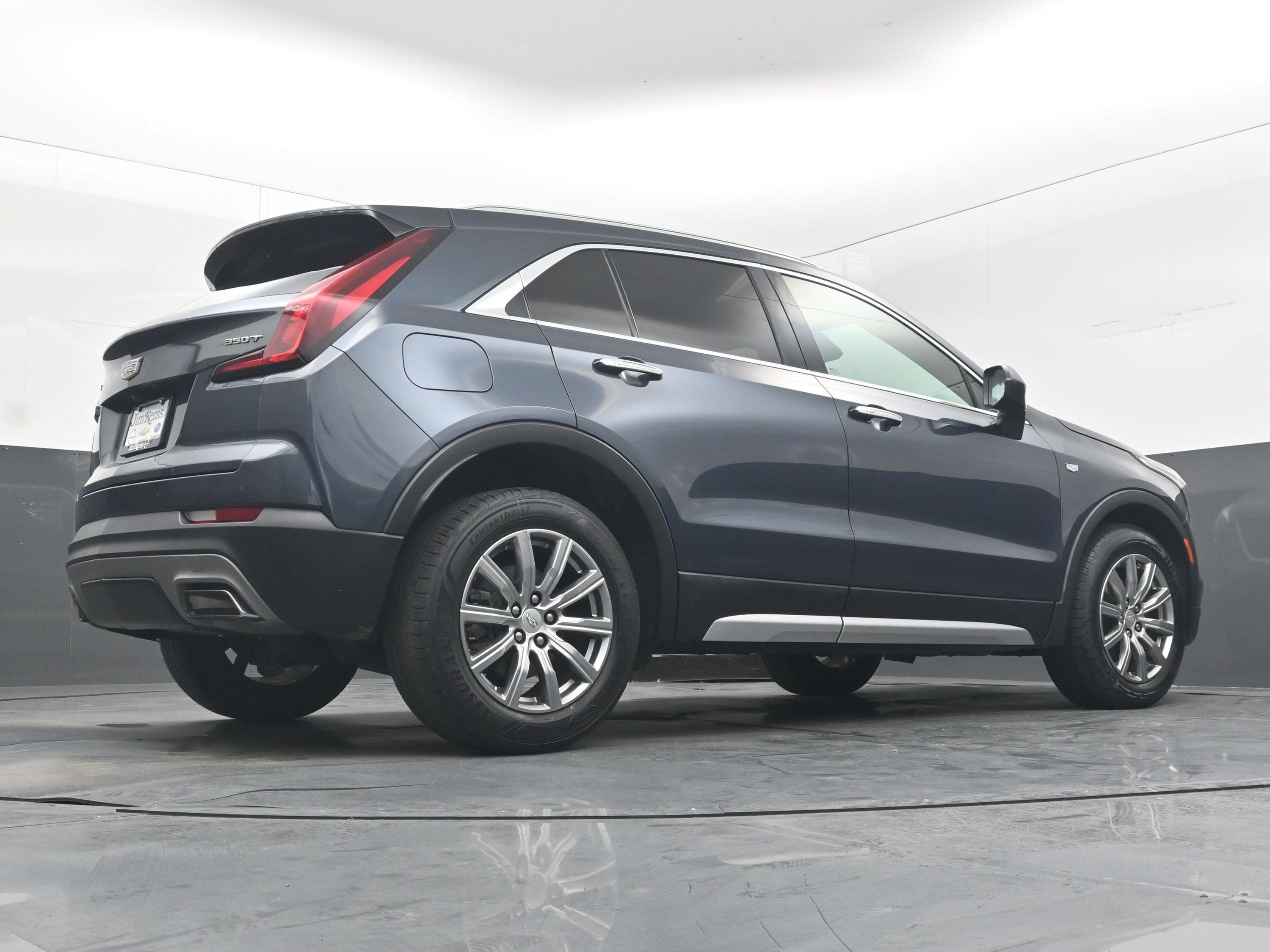 2020 Cadillac XT4 FWD Premium Luxury