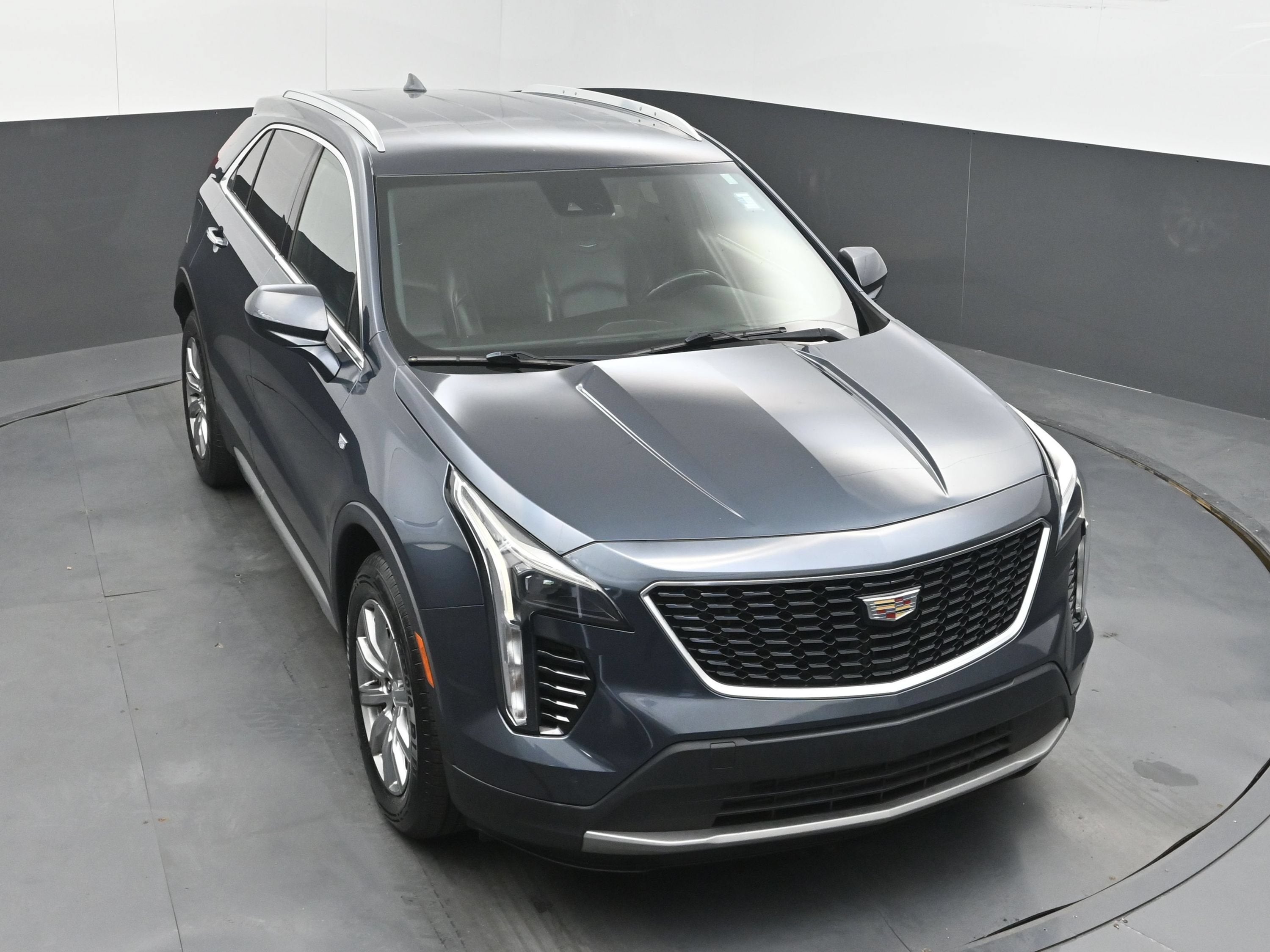 2020 Cadillac XT4 FWD Premium Luxury