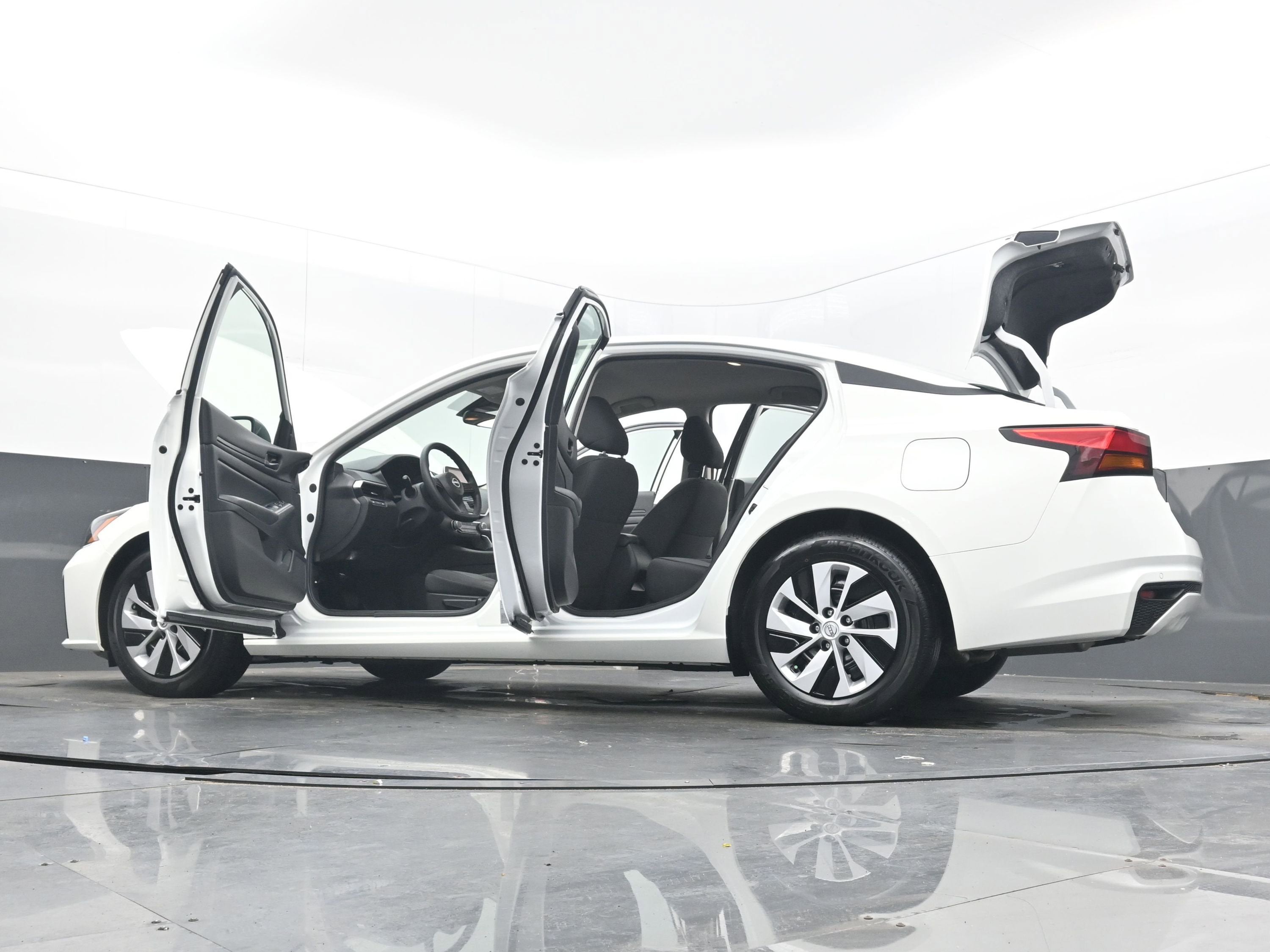 2025 Nissan Altima S