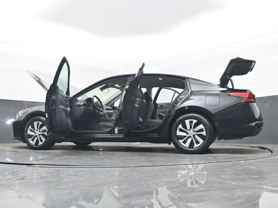 2025 Nissan Altima S