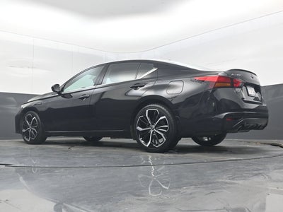 2025 Nissan Altima SR