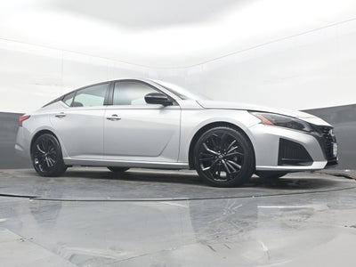 2024 Nissan ALTIMA SR