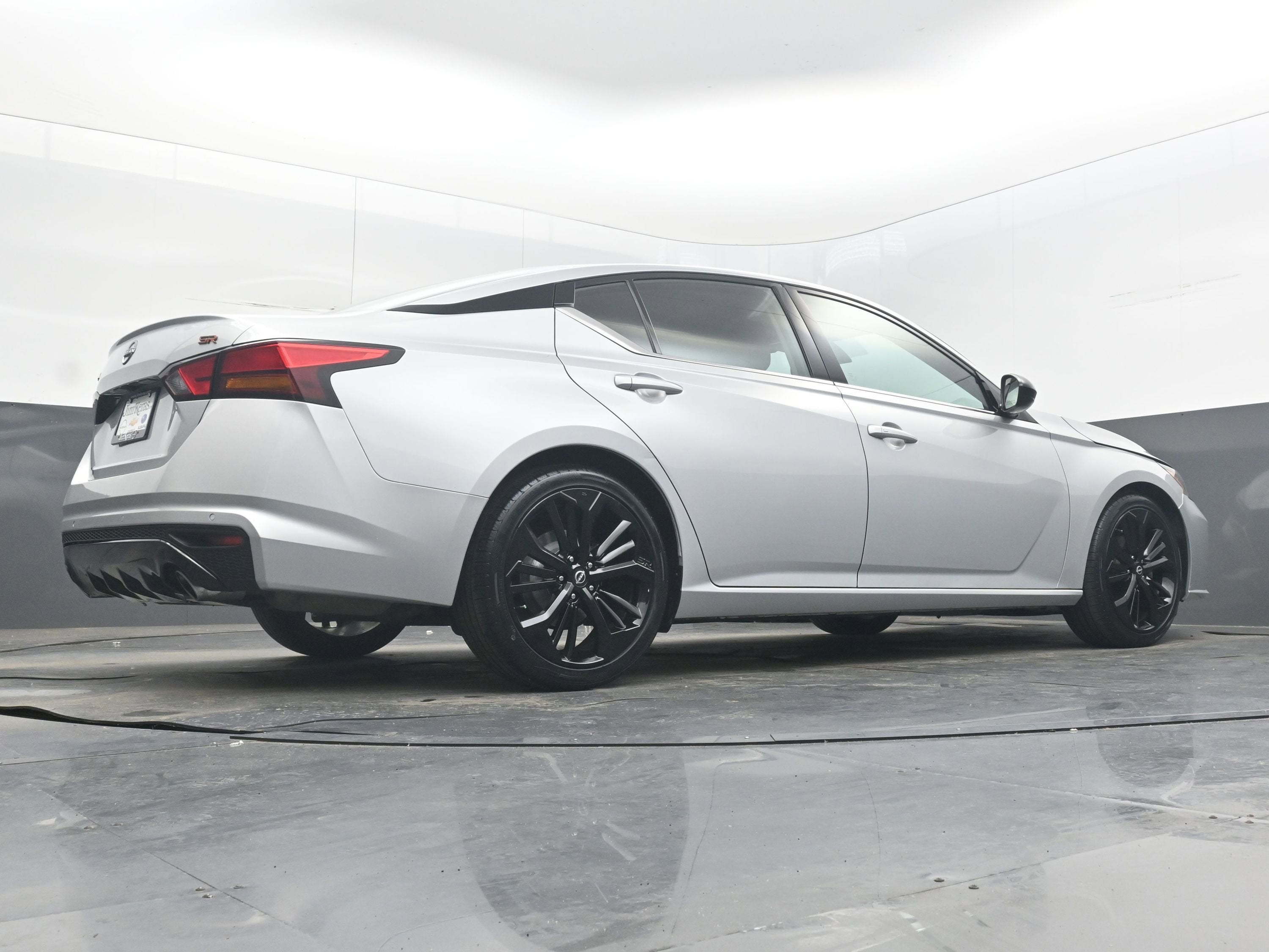 2024 Nissan ALTIMA SR