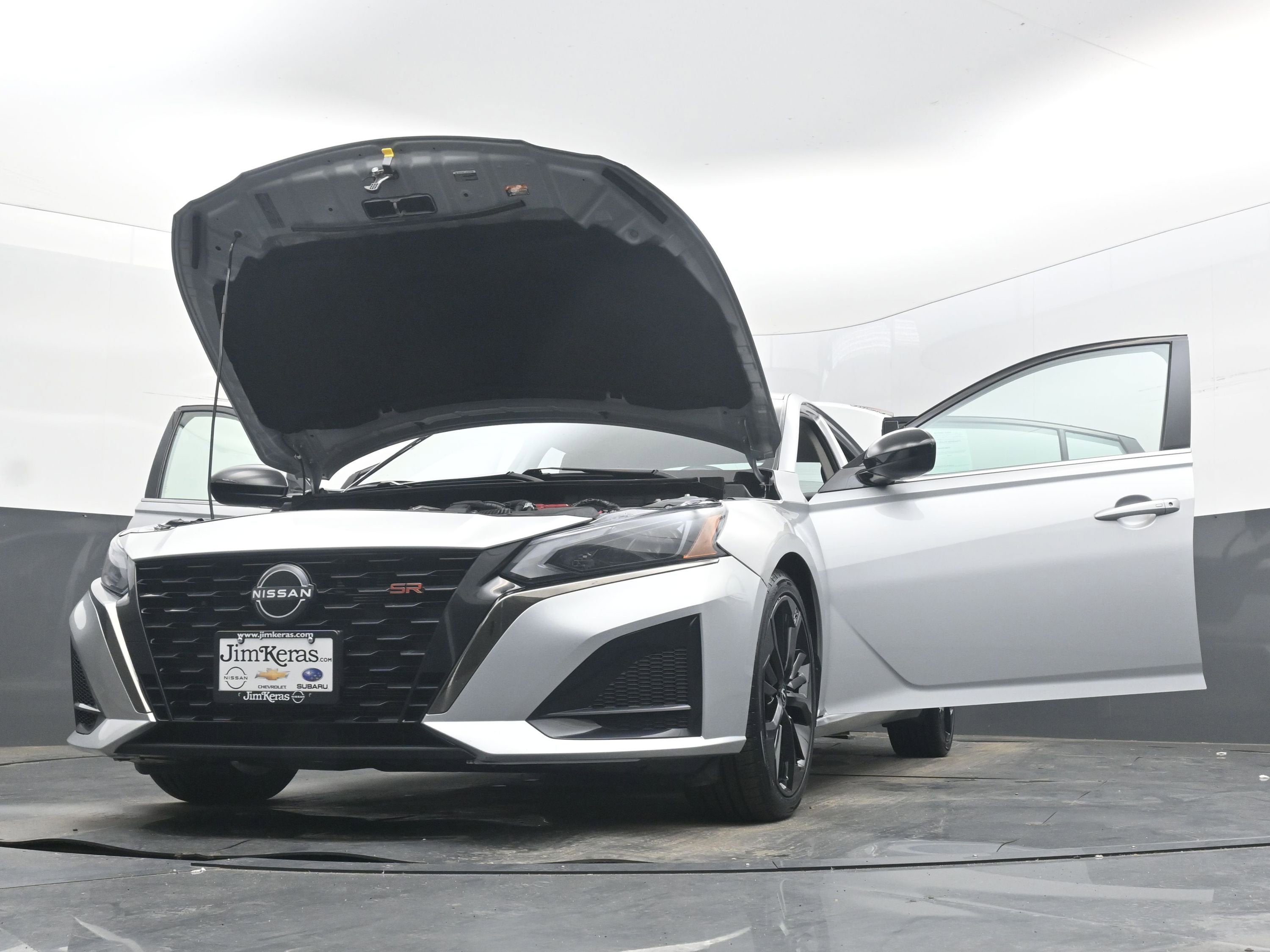 2024 Nissan ALTIMA SR