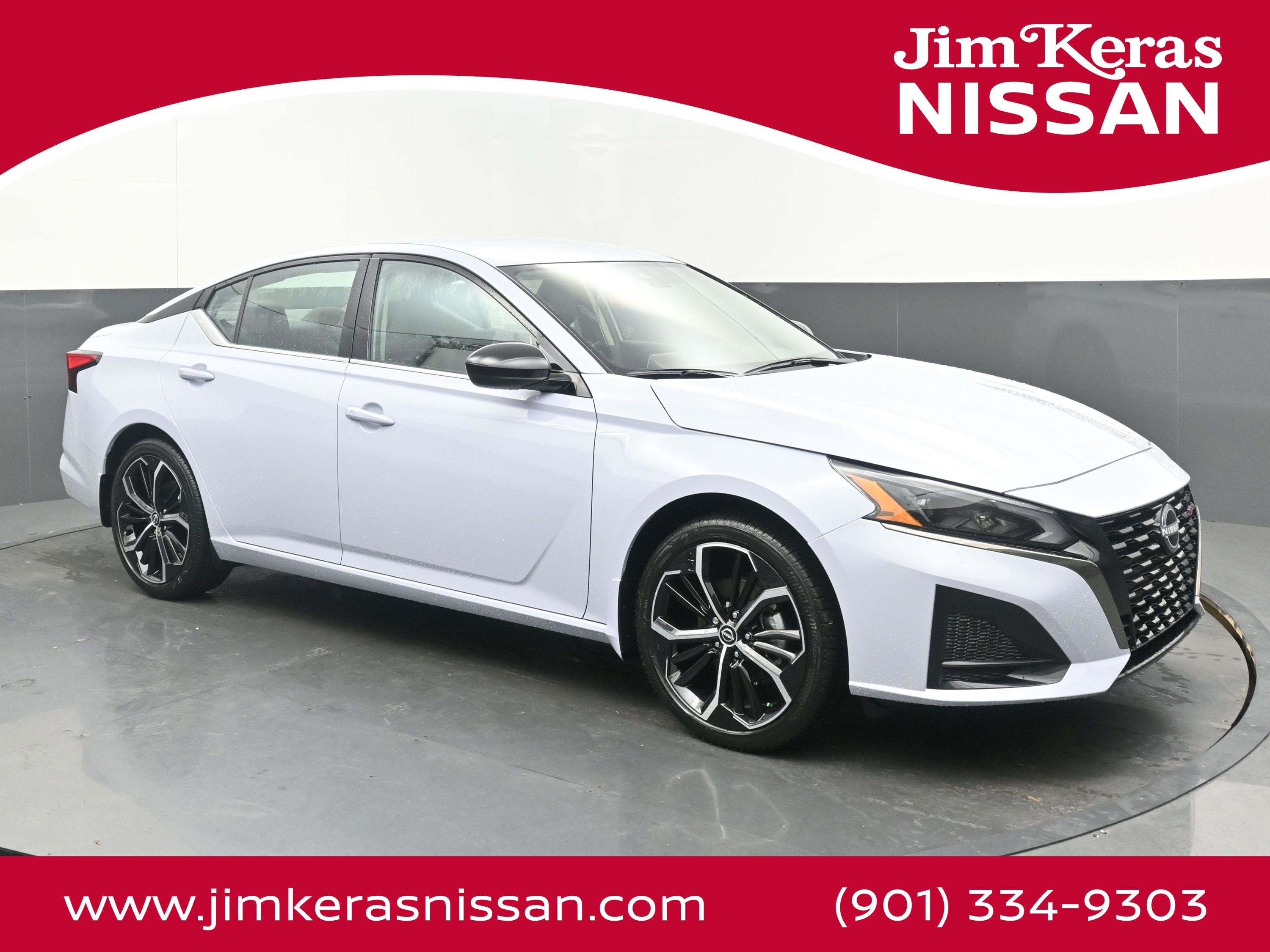 2025 Nissan ALTIMA SR