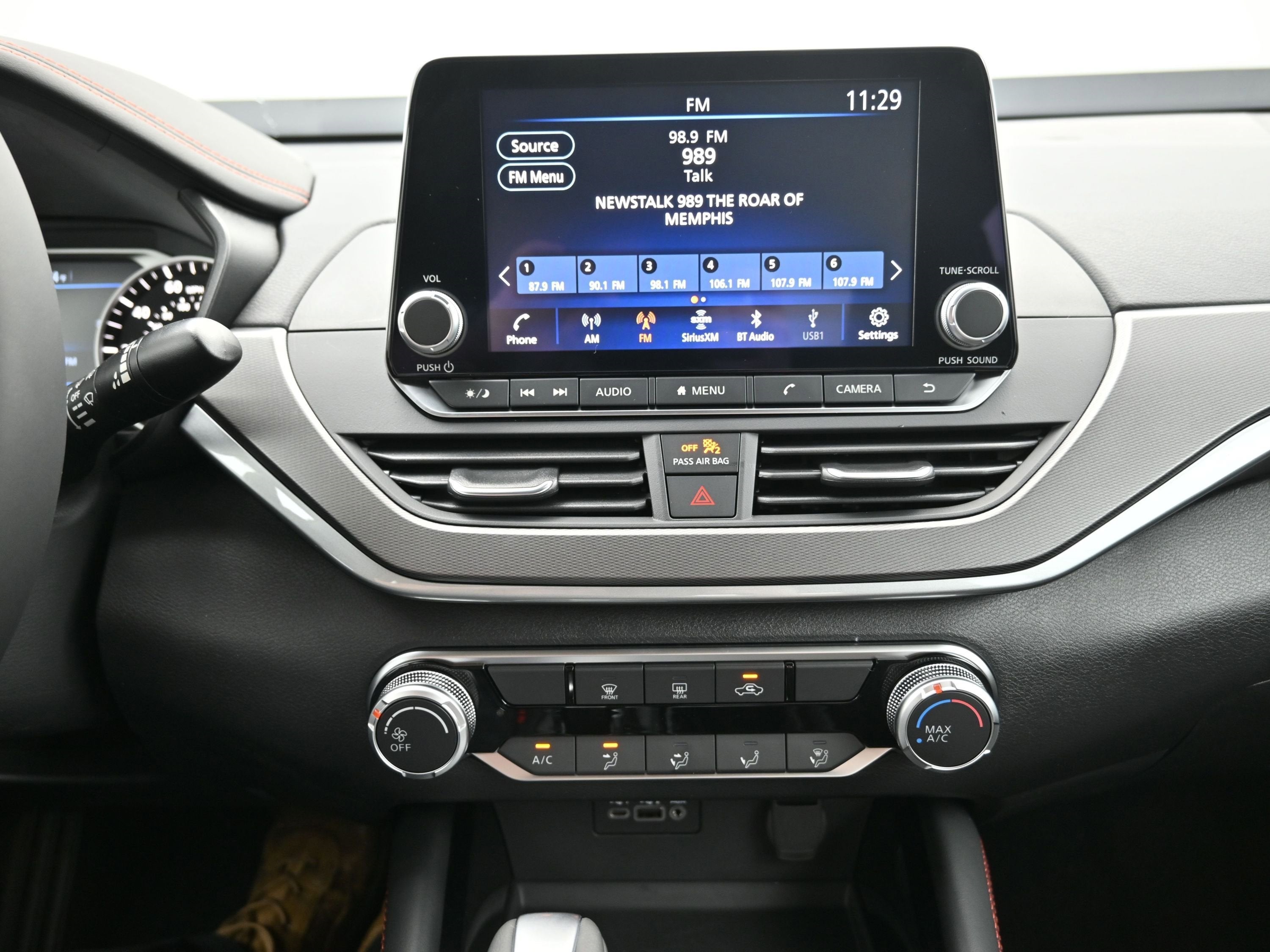 2025 Nissan ALTIMA SR