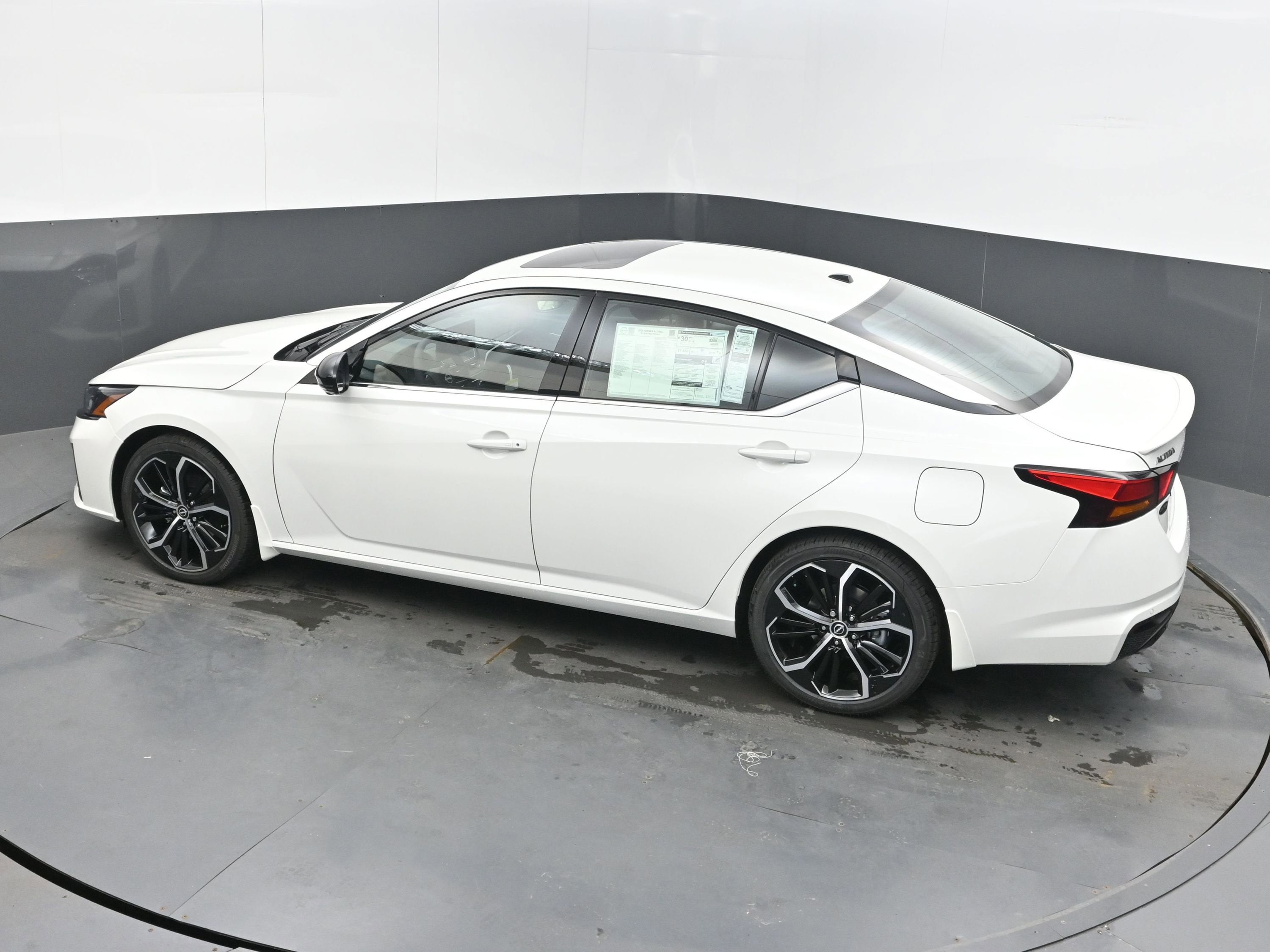 2026 Nissan ALTIMA SR