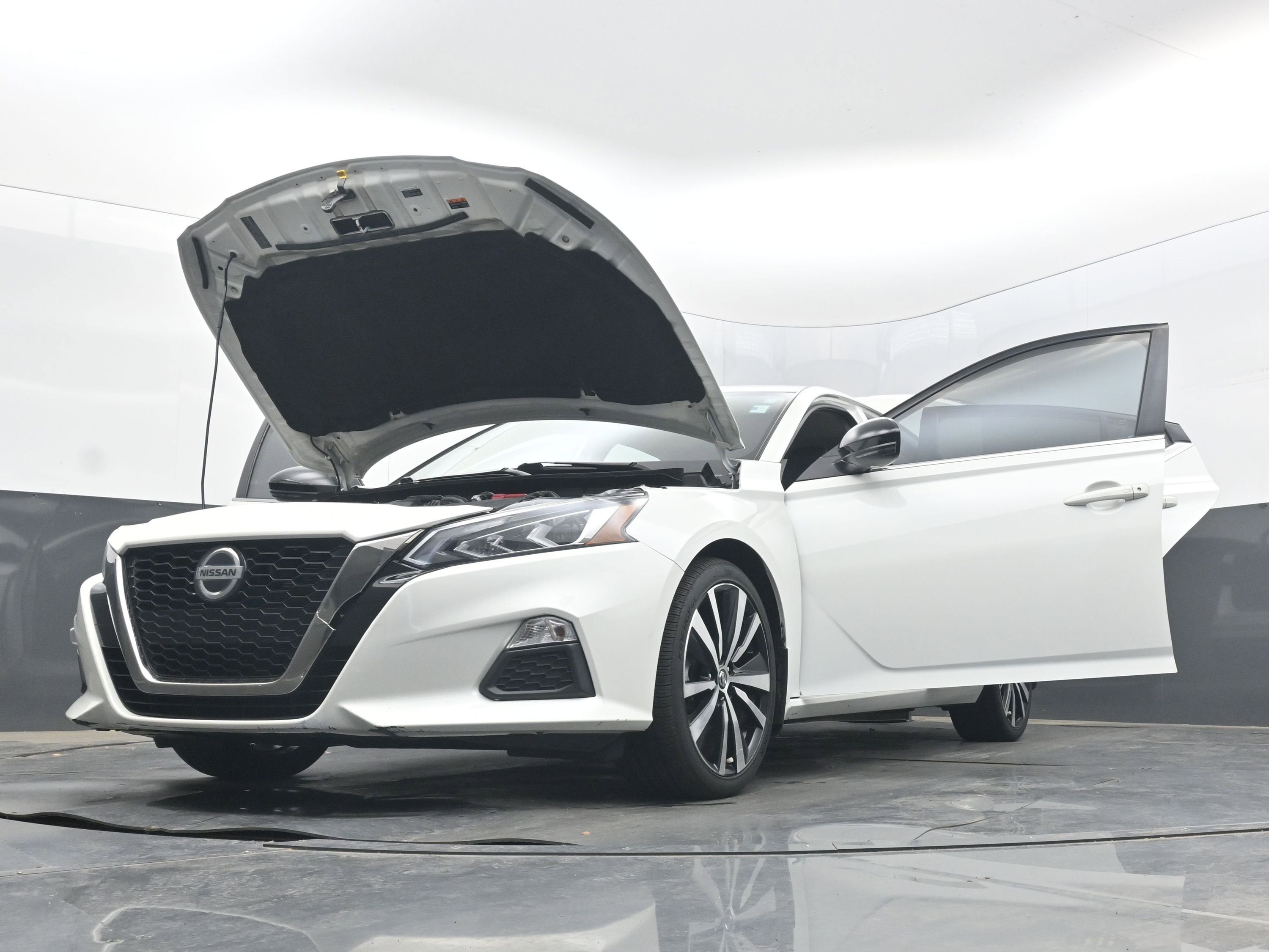 2021 Nissan Altima 2.5 SR