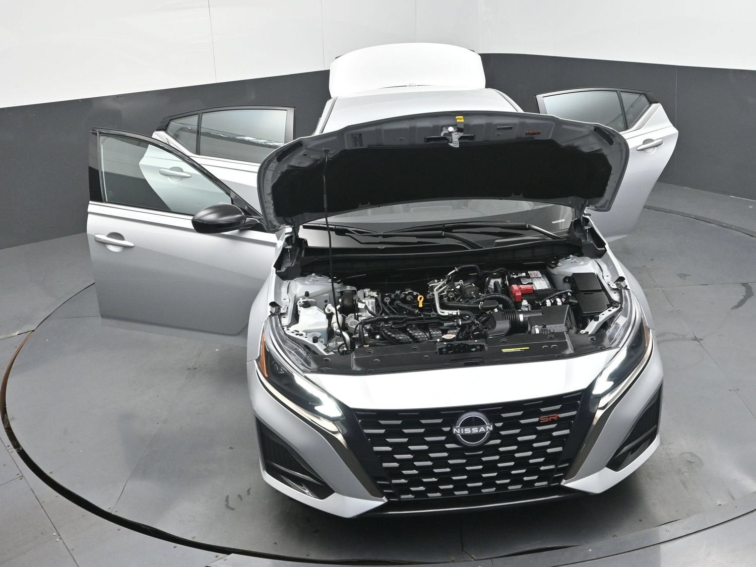 2025 Nissan Altima SR