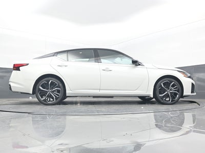 2026 Nissan ALTIMA SR