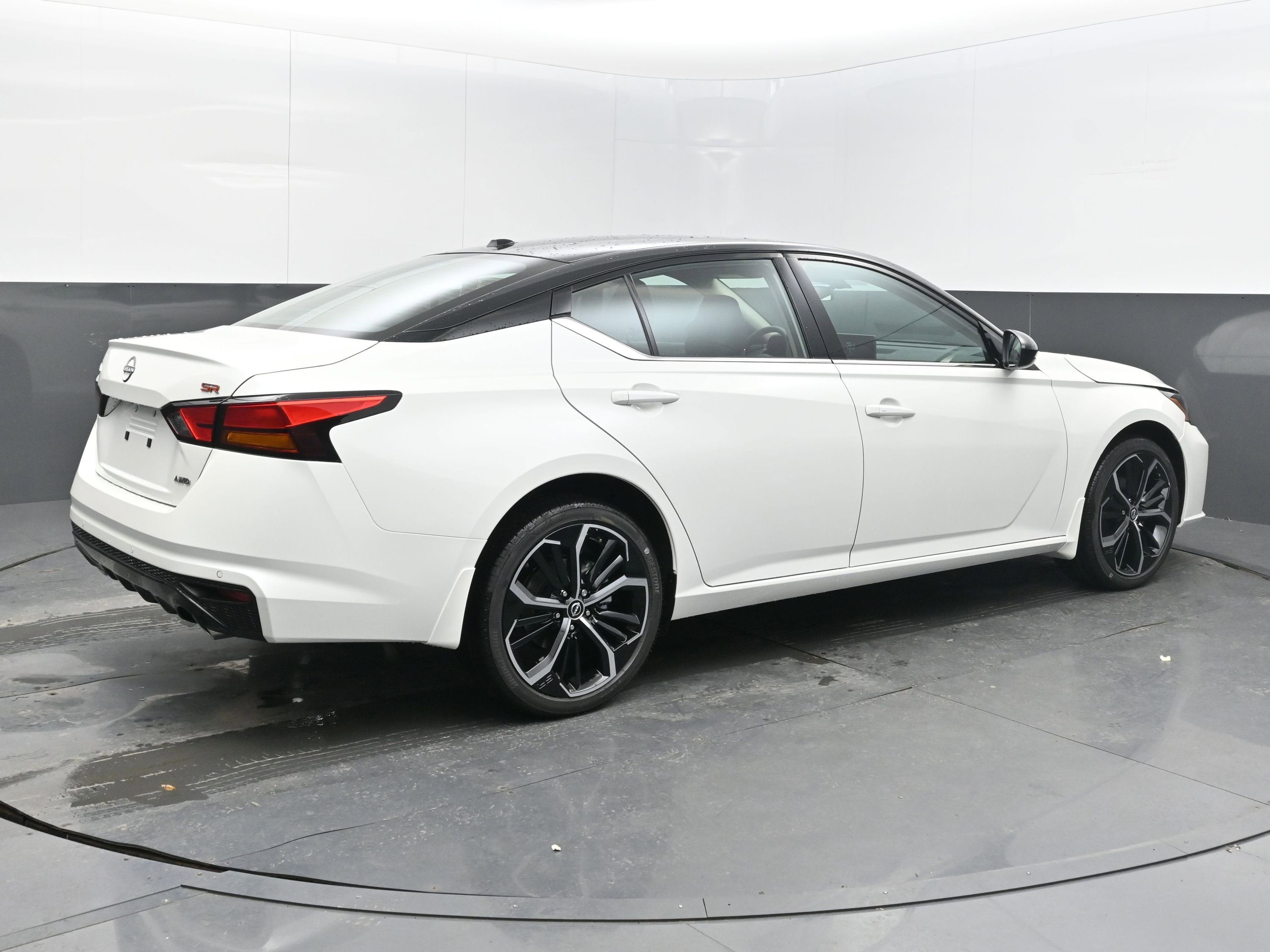 2026 Nissan ALTIMA SR