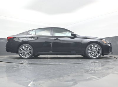2026 Nissan ALTIMA SV
