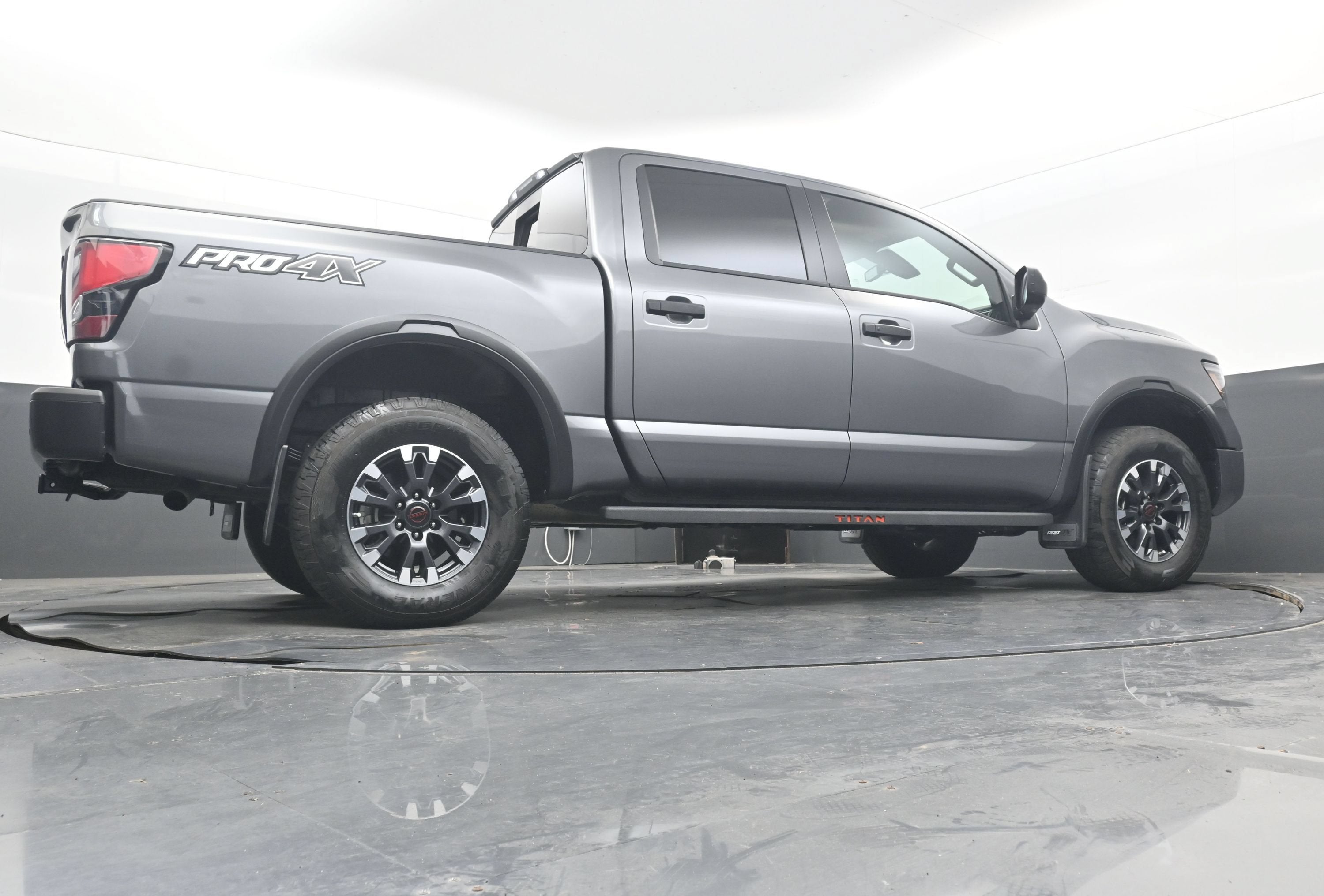 2024 Nissan Titan PRO-4X