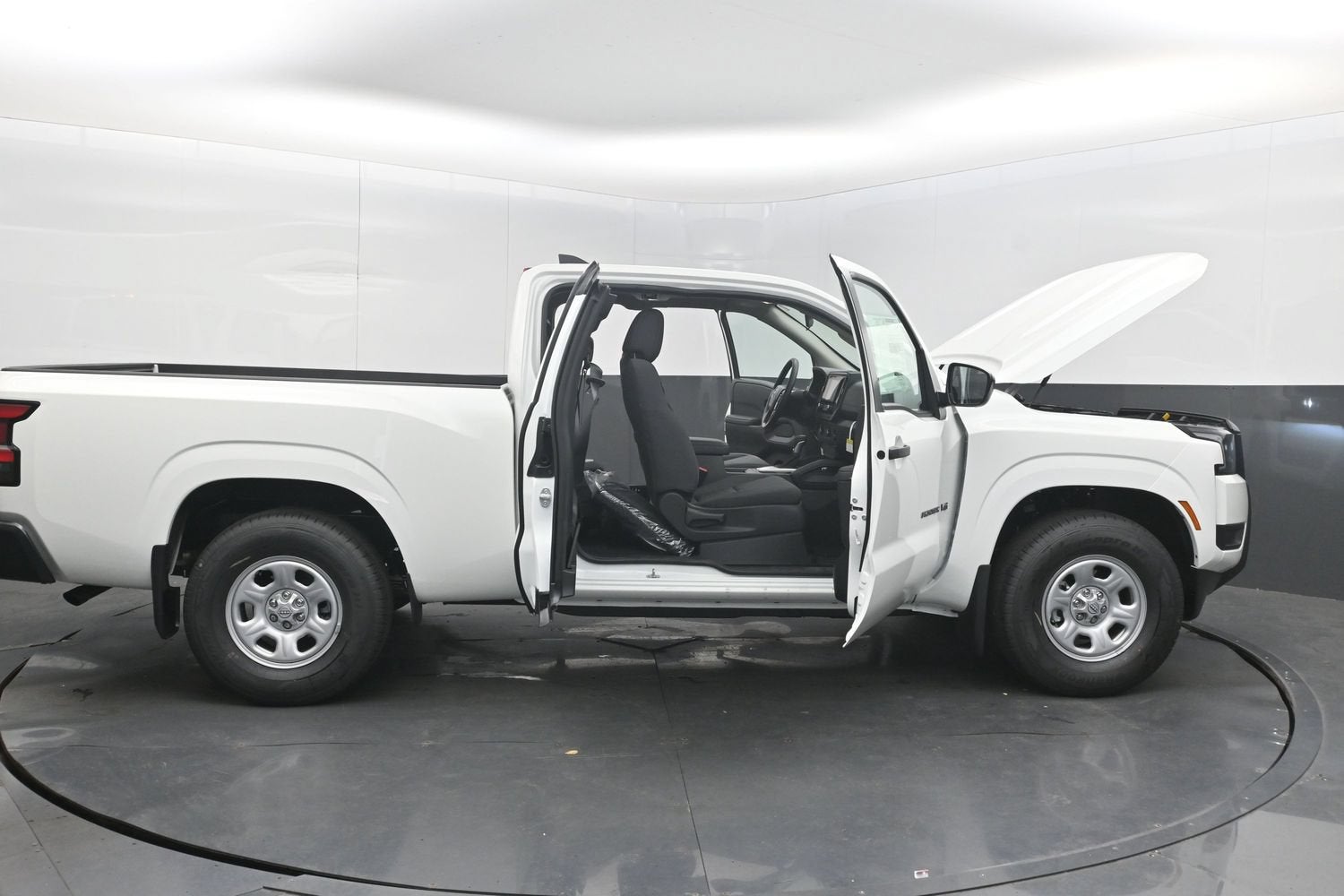 2027 Nissan FRONTIER S