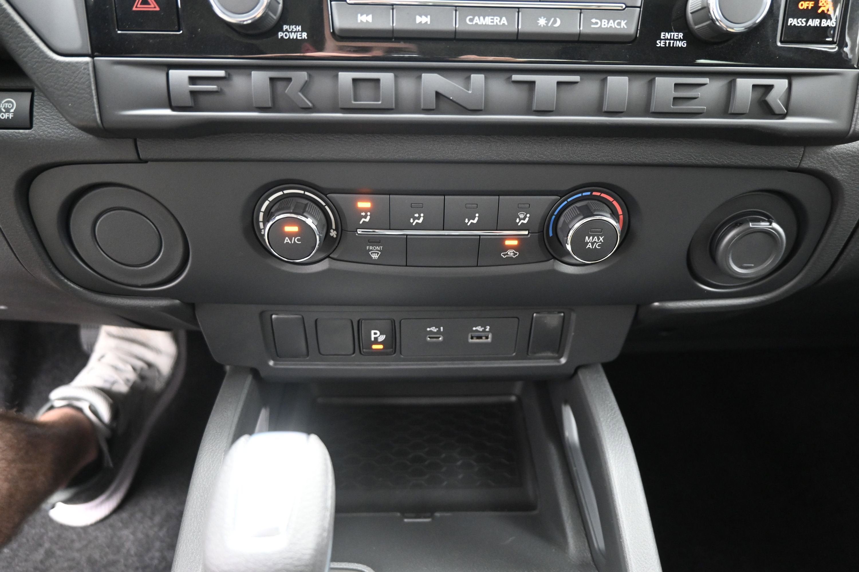2026 Nissan FRONTIER S