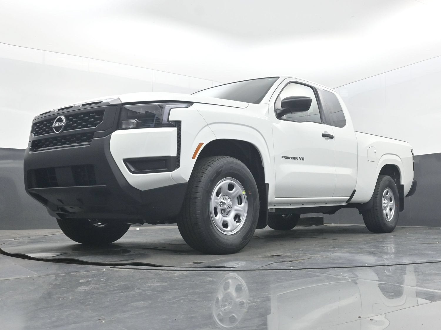 2027 Nissan FRONTIER S
