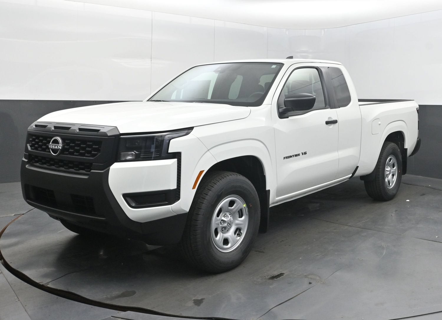 2027 Nissan FRONTIER S