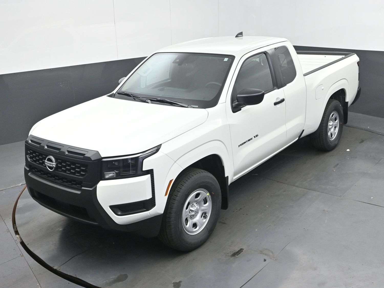 2027 Nissan FRONTIER S