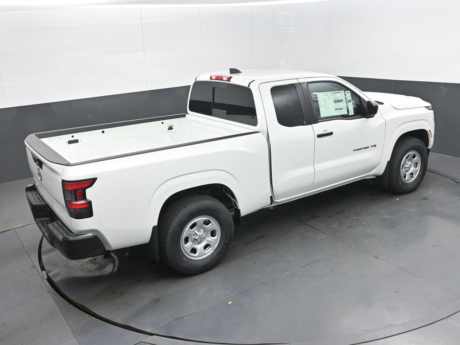 2027 Nissan FRONTIER S