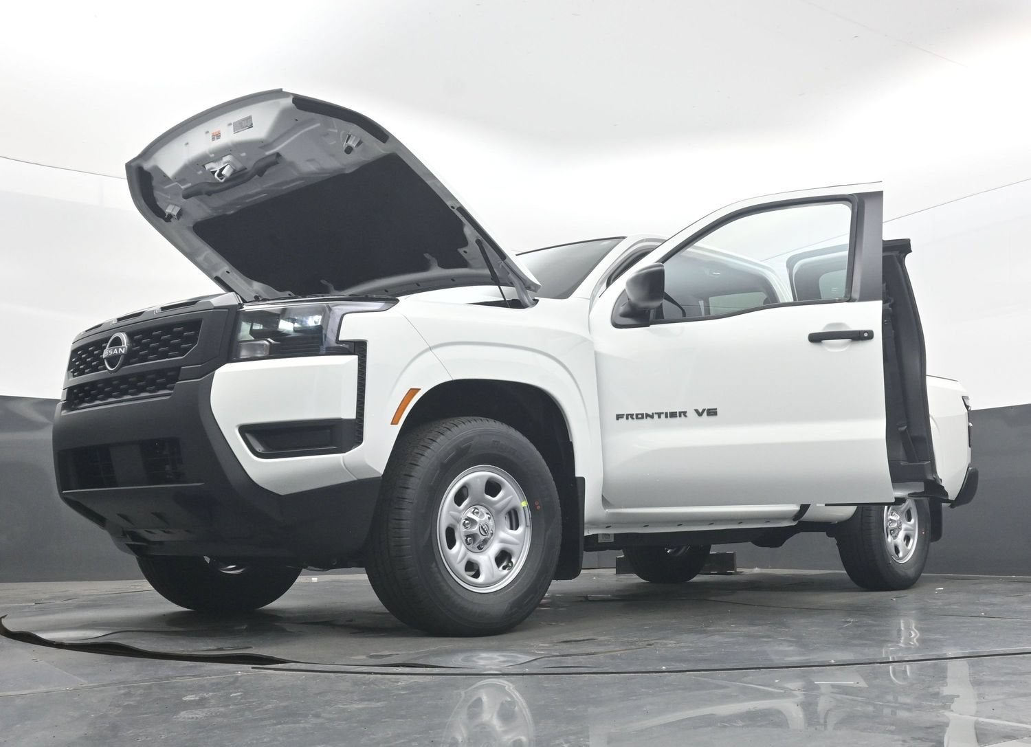 2027 Nissan FRONTIER S
