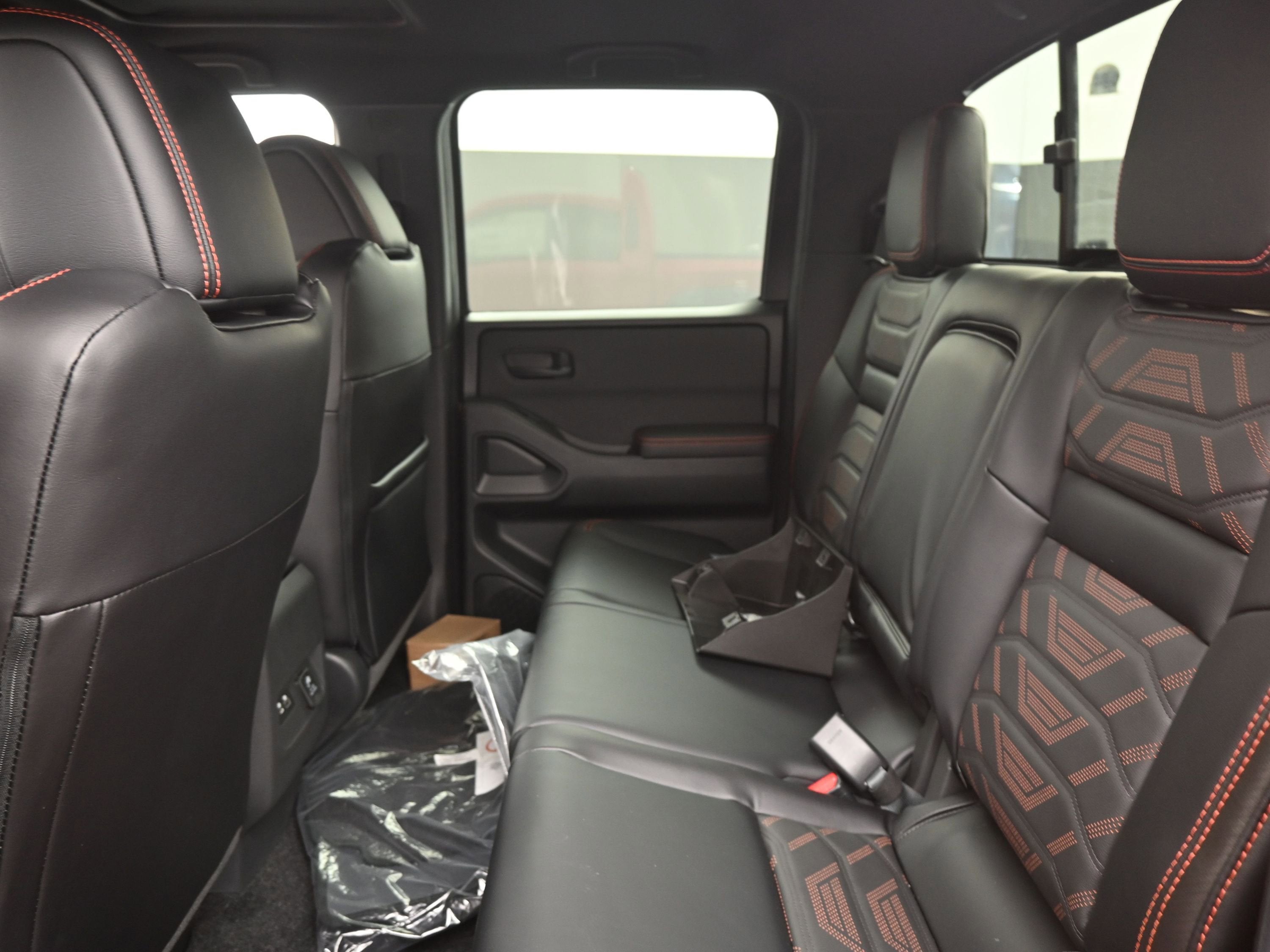 2026 Nissan FRONTIER PRO-X