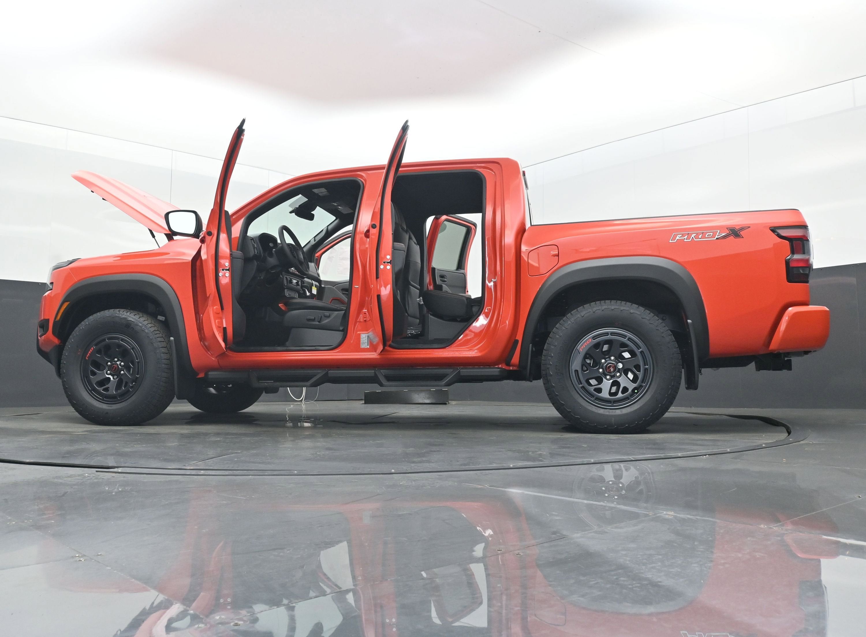 2026 Nissan FRONTIER PRO-X