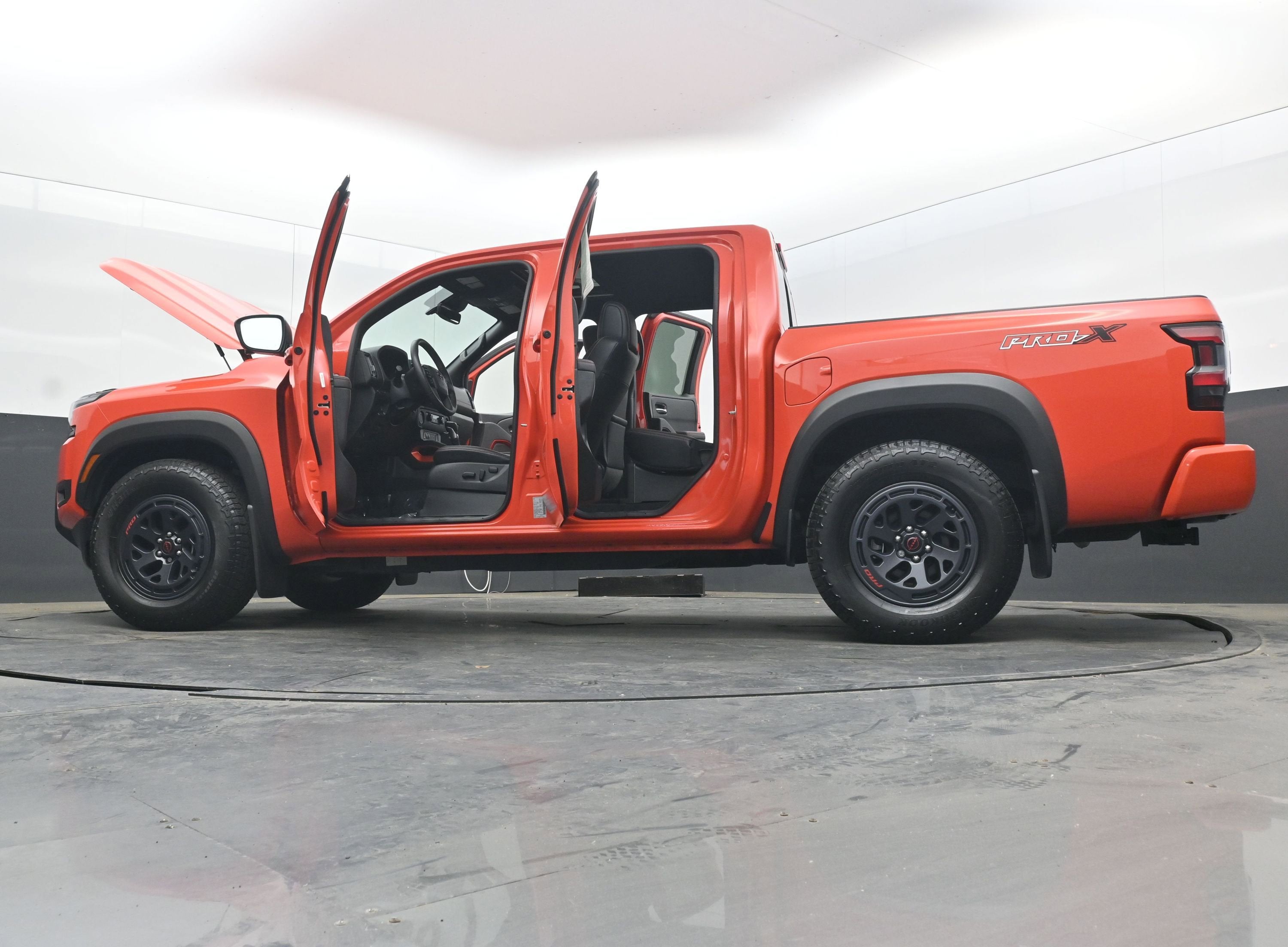 2025 Nissan Frontier PRO-X
