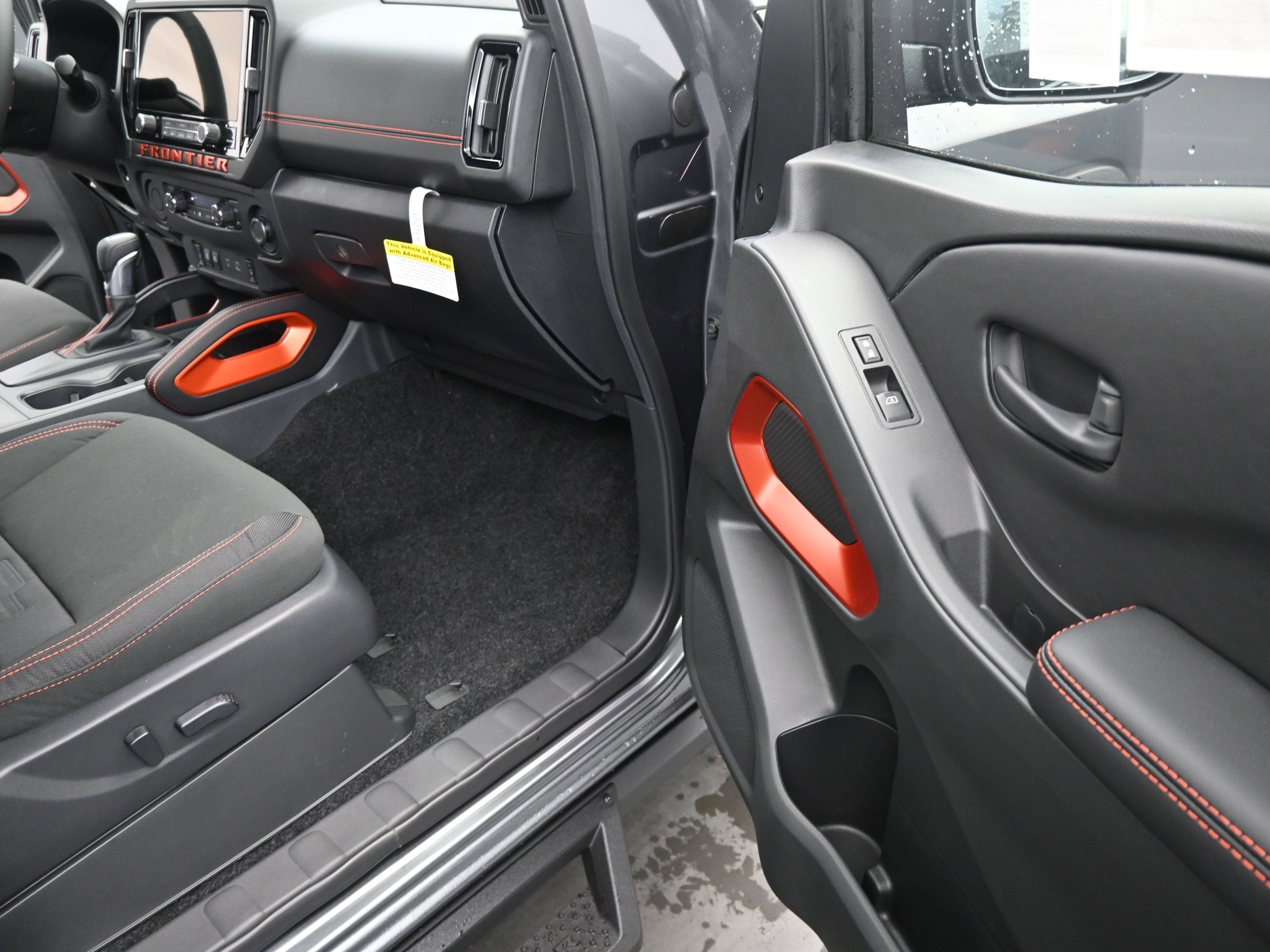 2026 Nissan FRONTIER PRO-X