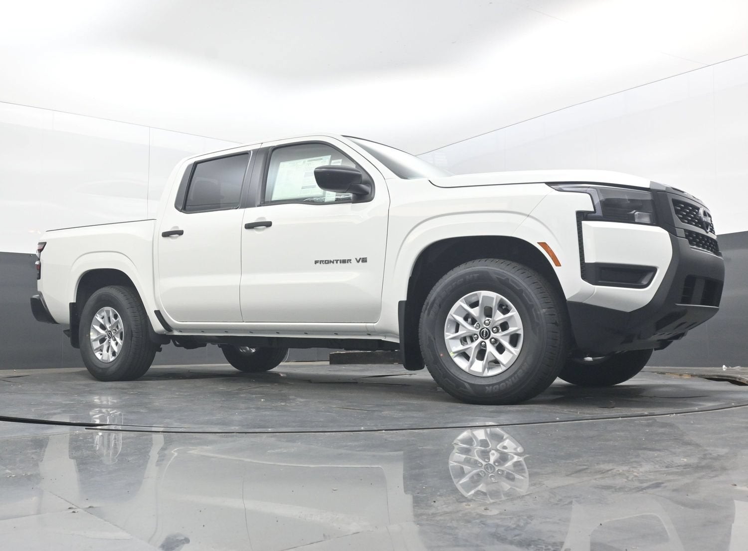 2027 Nissan FRONTIER S