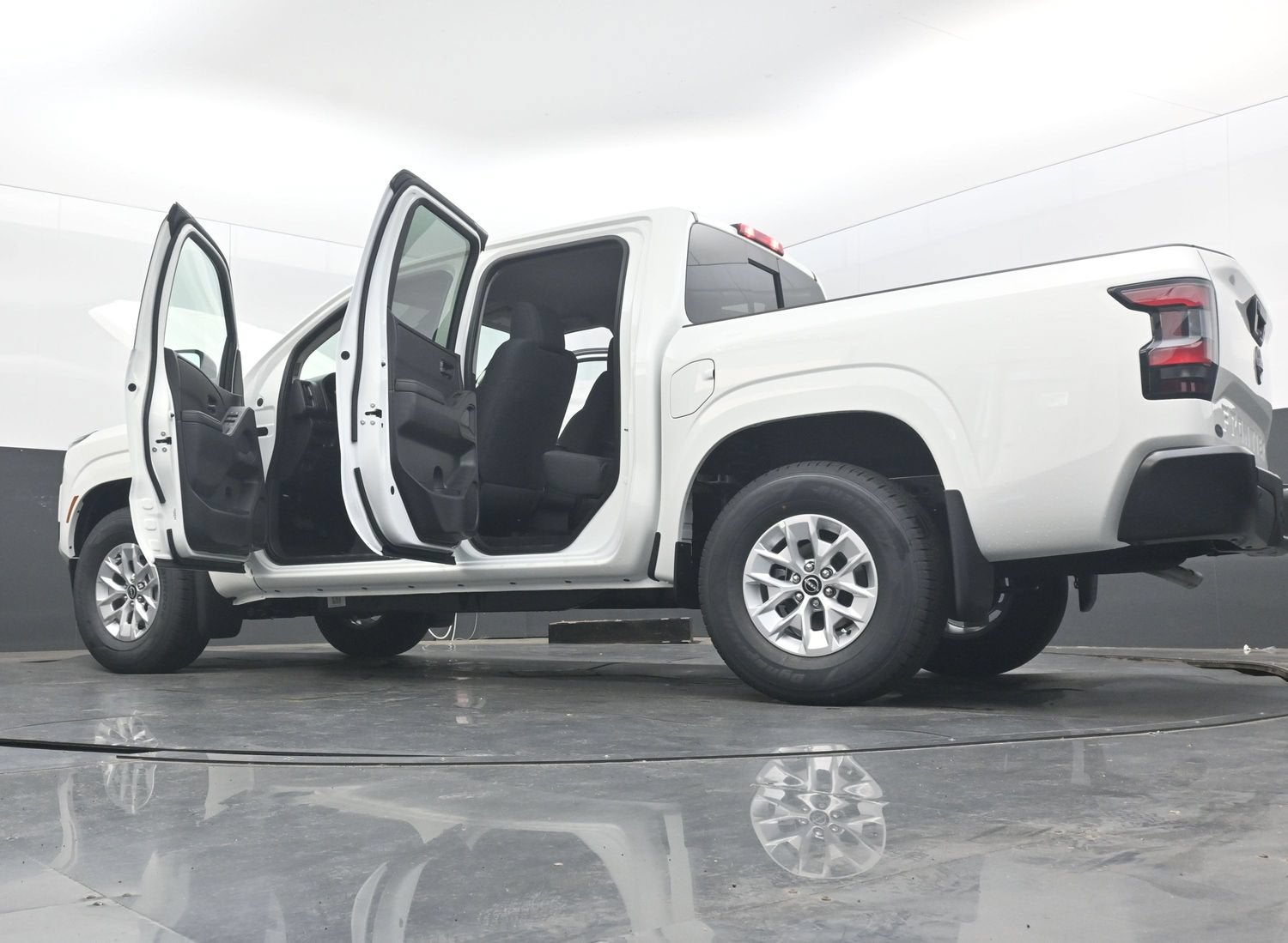 2027 Nissan FRONTIER S
