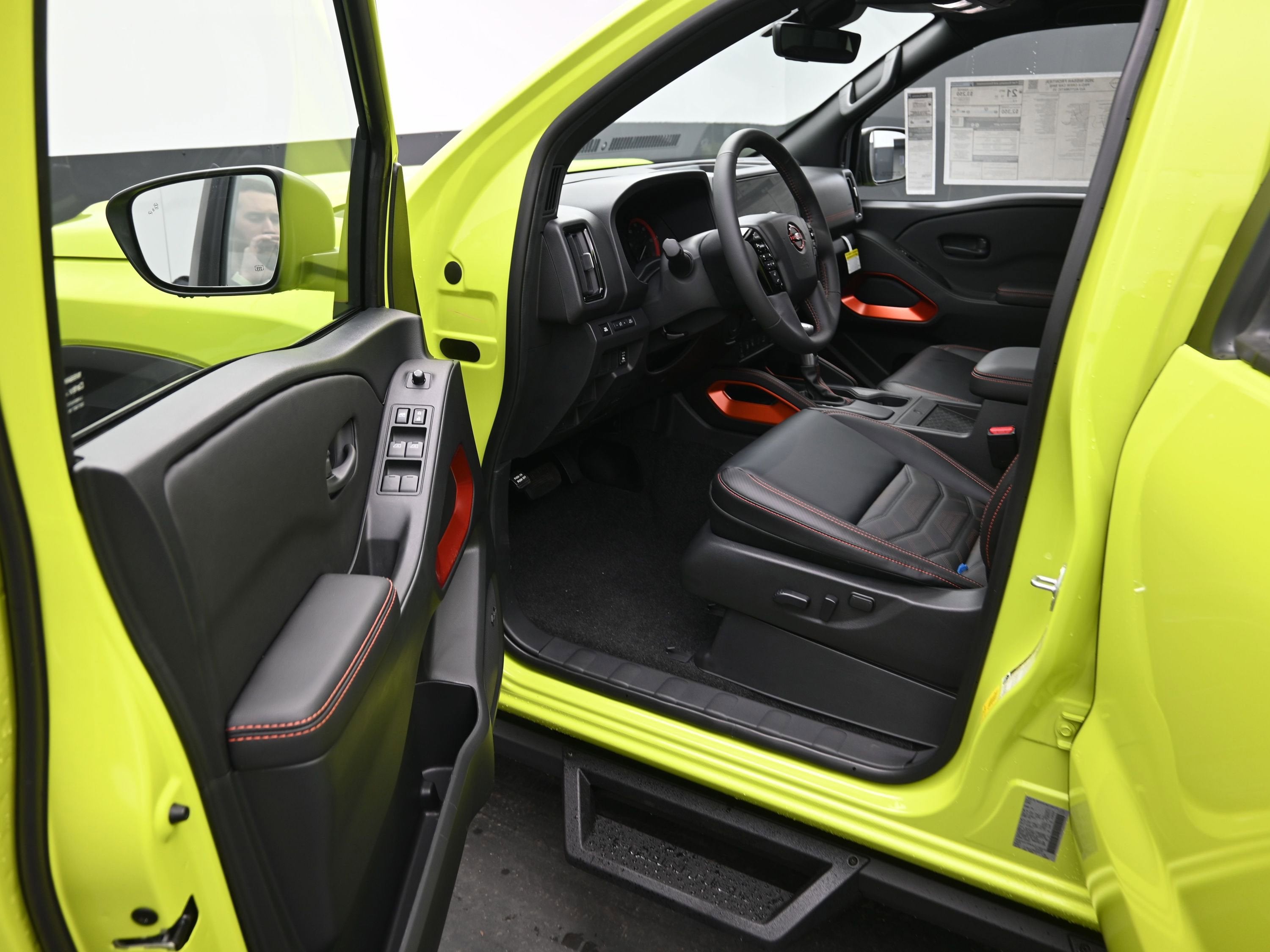 2026 Nissan FRONTIER PRO-X