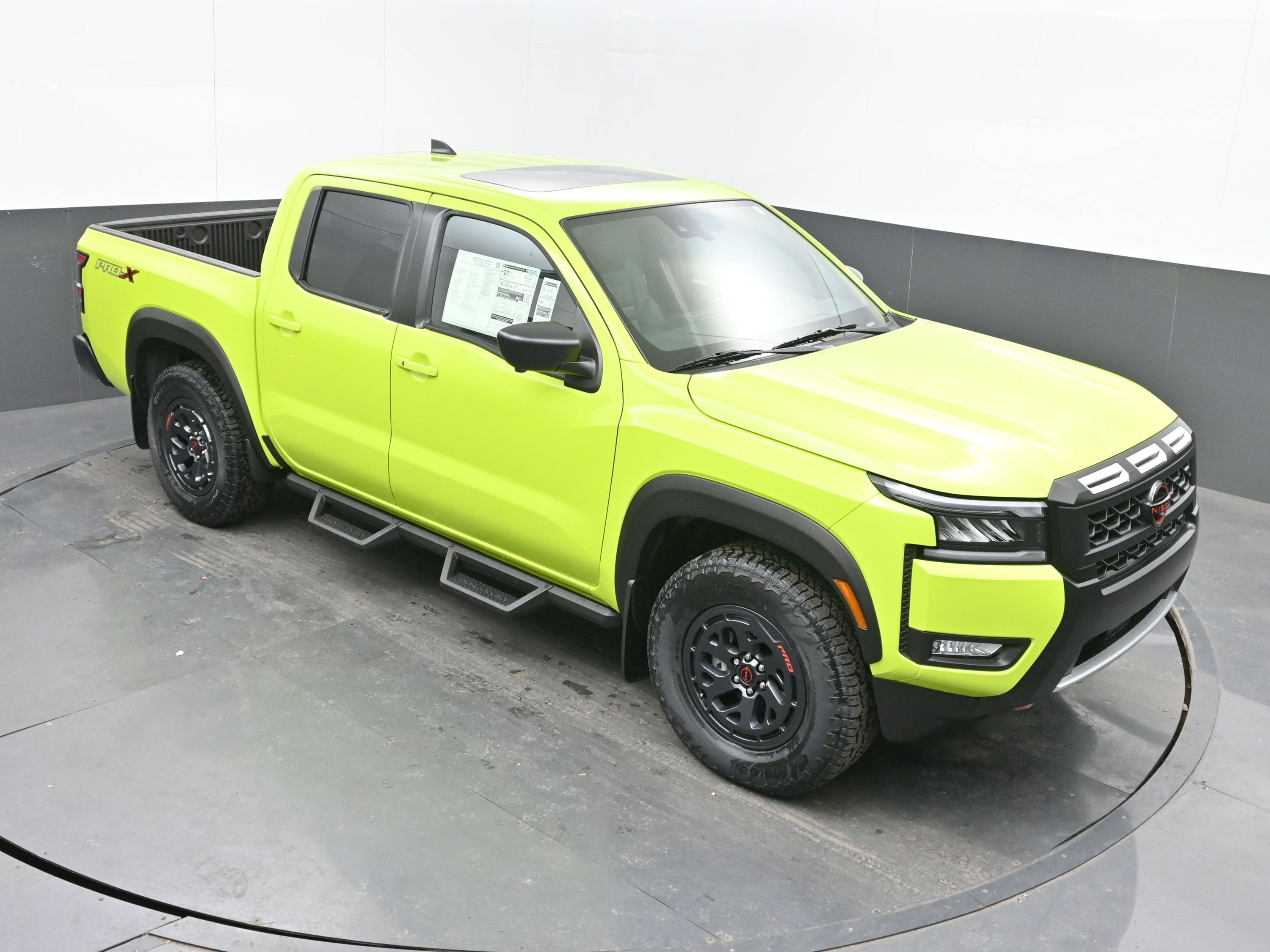 2026 Nissan FRONTIER PRO-X