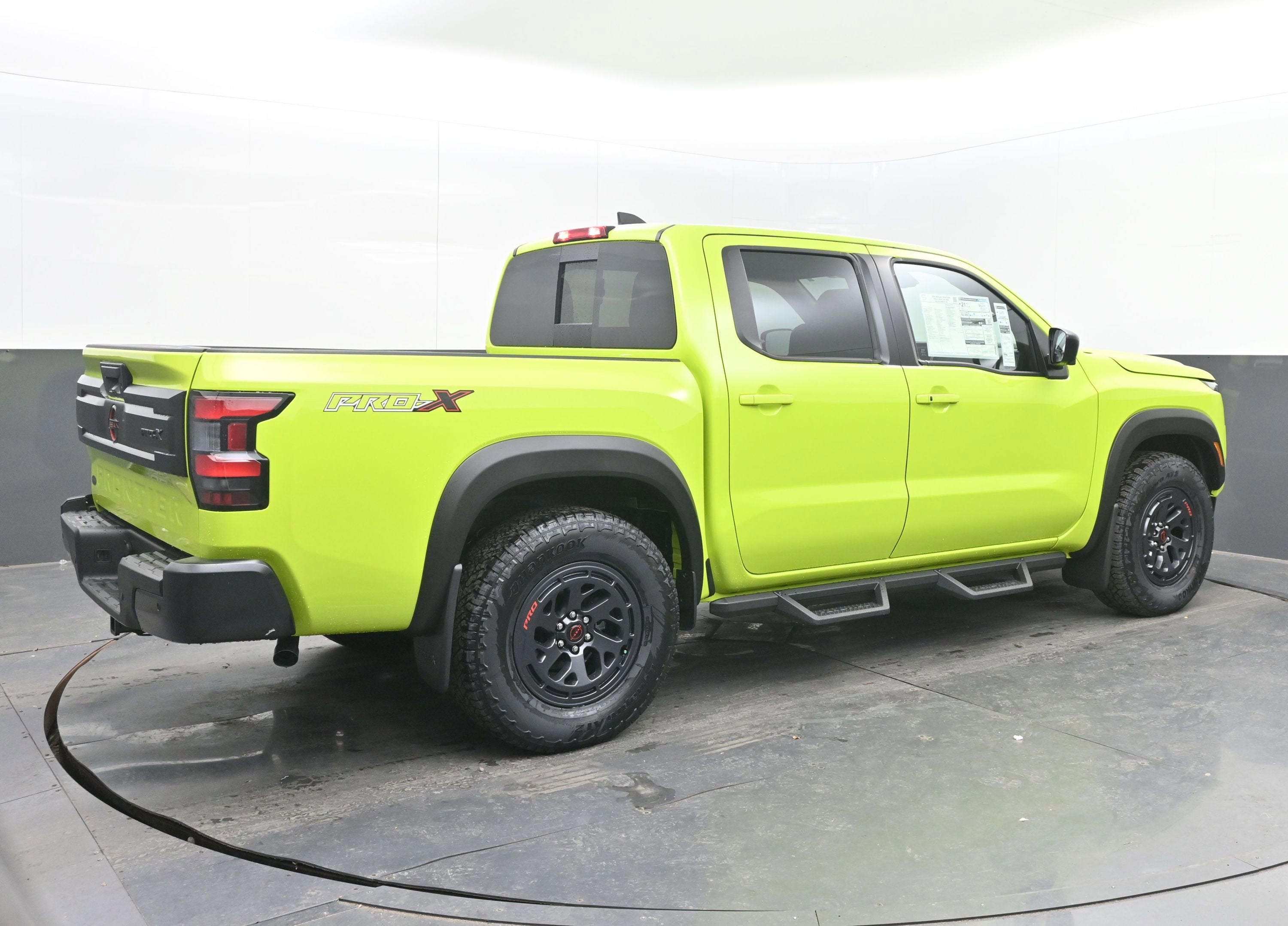 2026 Nissan FRONTIER PRO-X