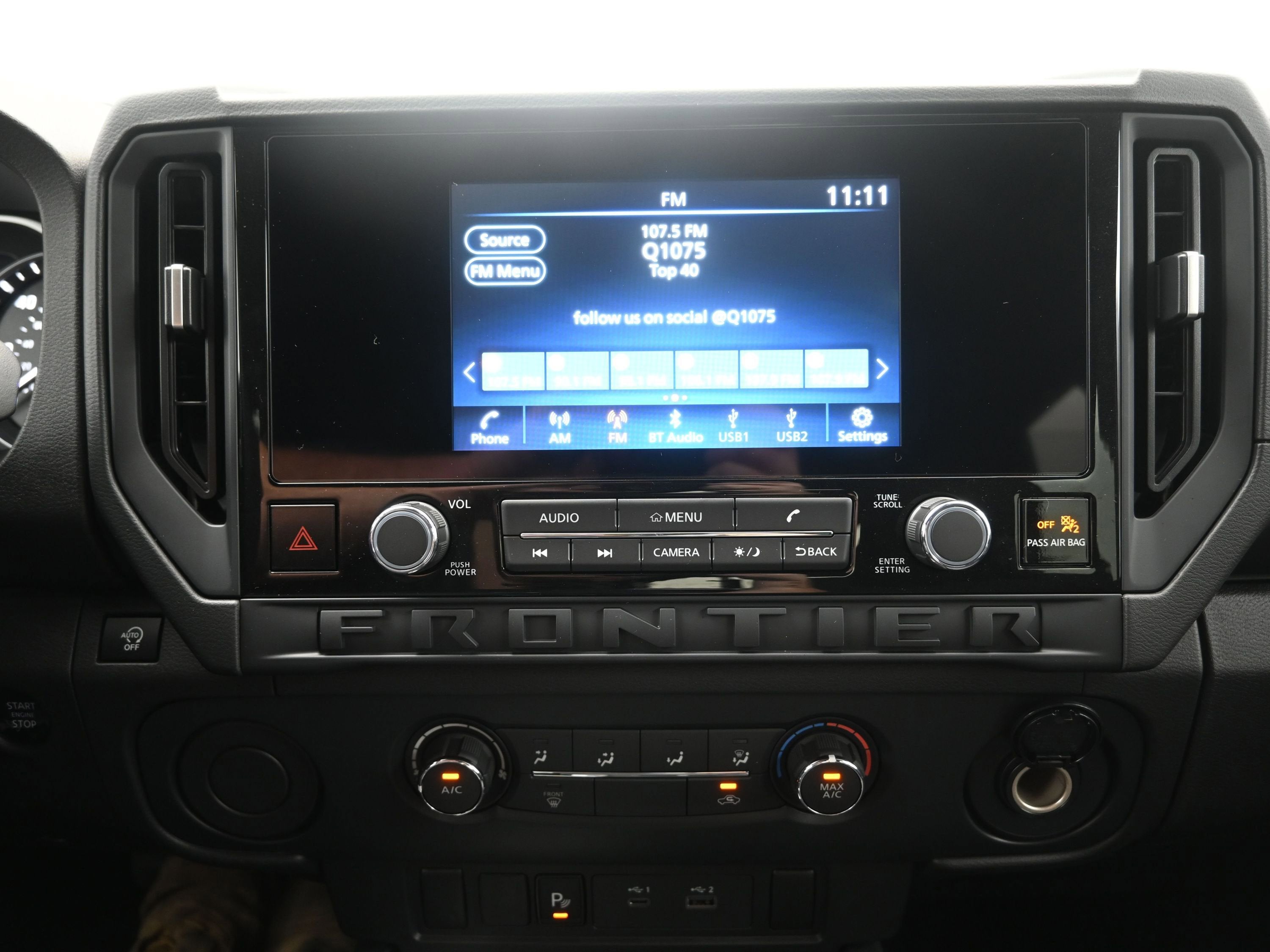 2026 Nissan FRONTIER S