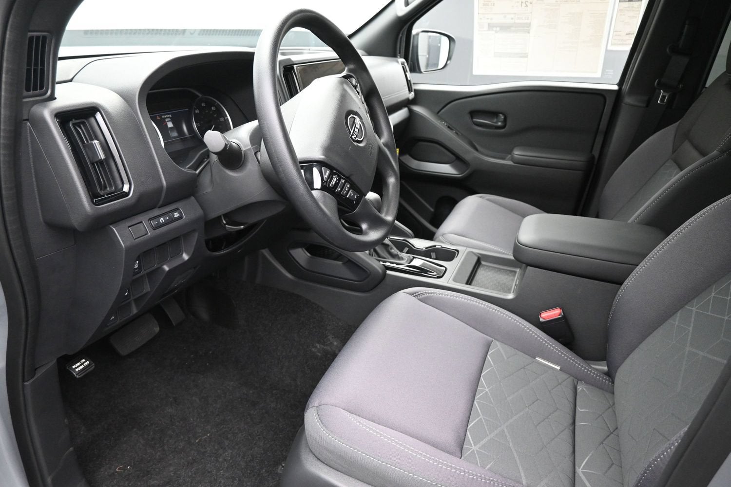 2027 Nissan FRONTIER SV