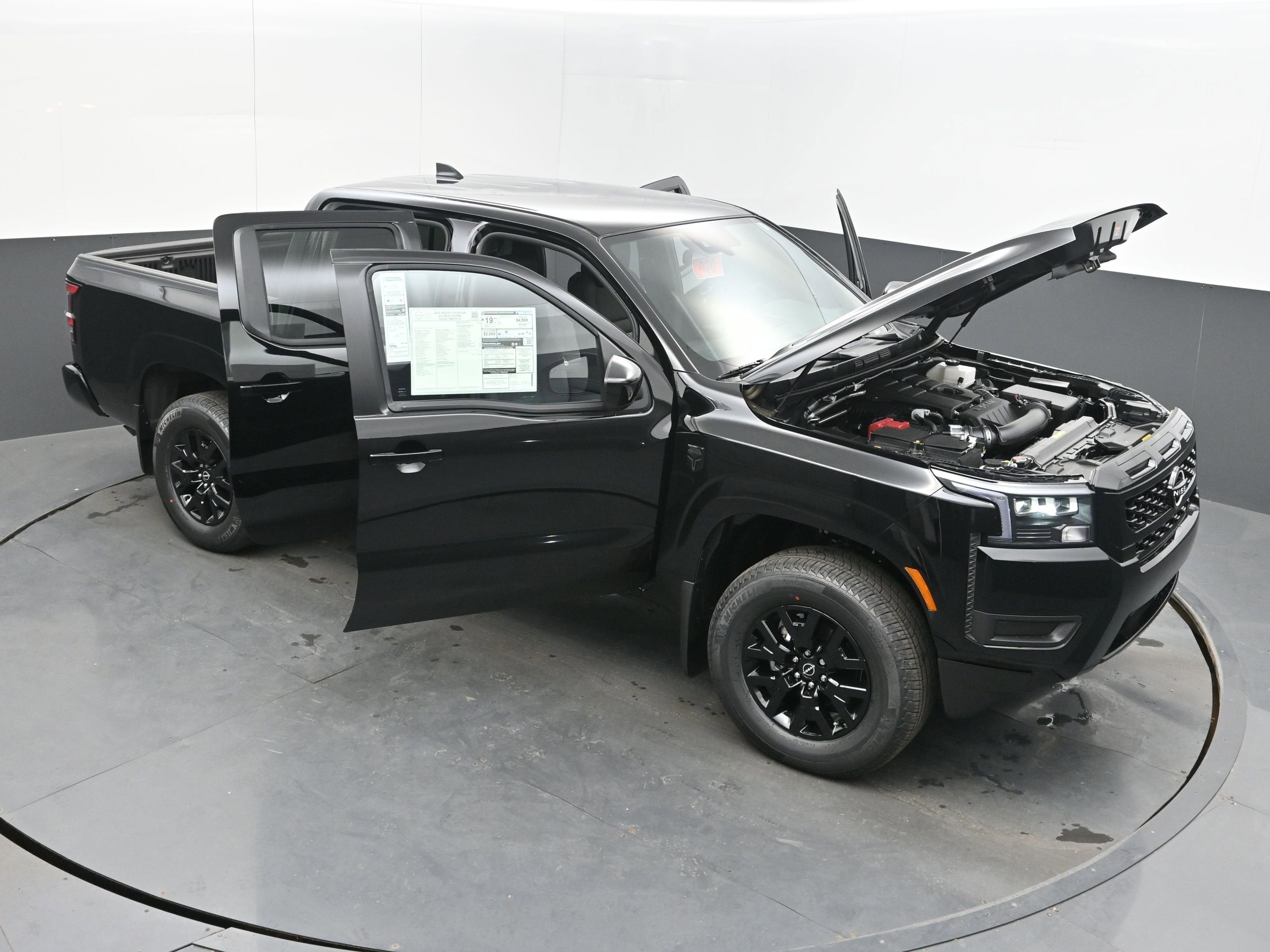 2026 Nissan FRONTIER SV