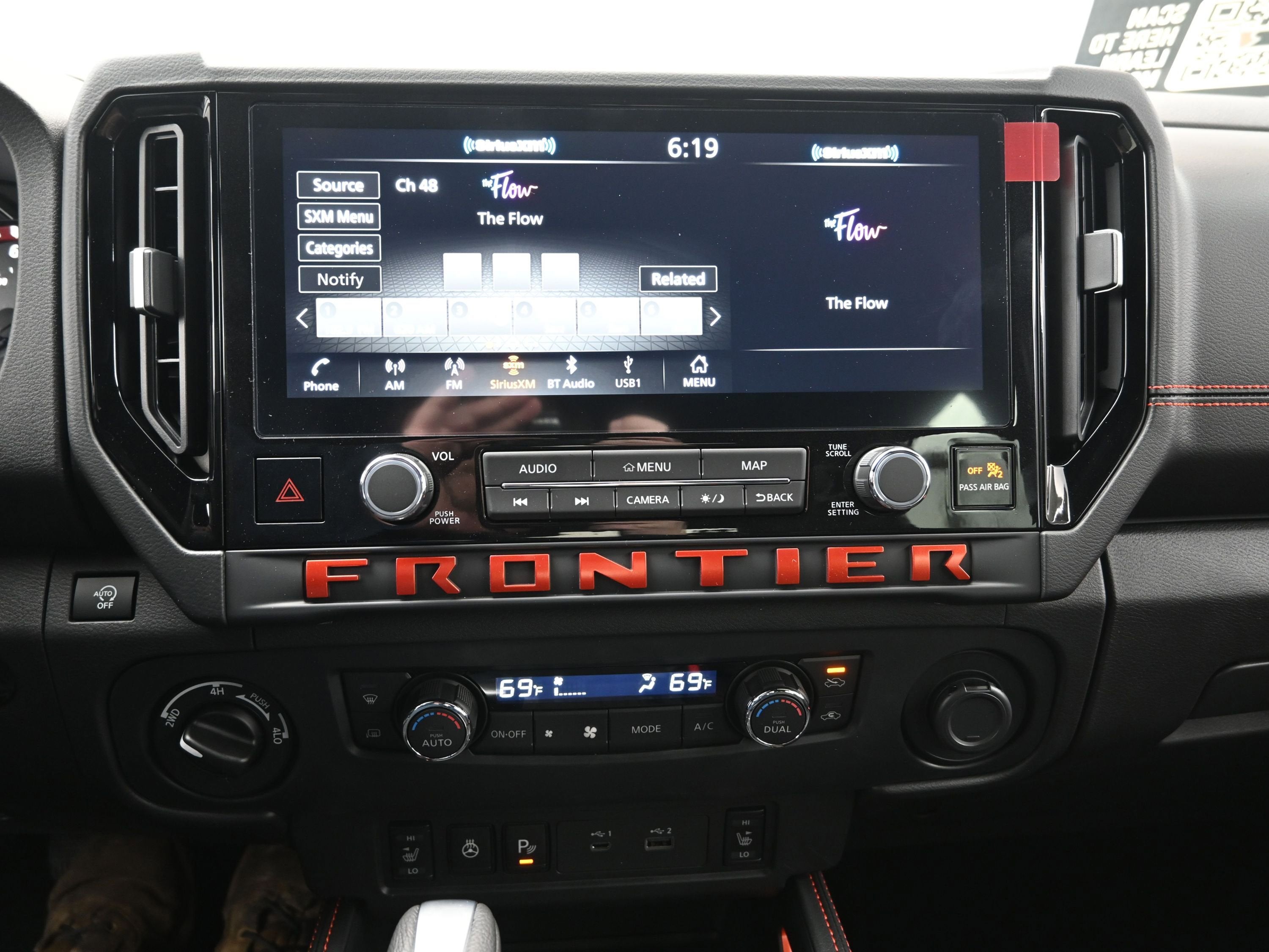 2026 Nissan FRONTIER PRO-4X w/R Package