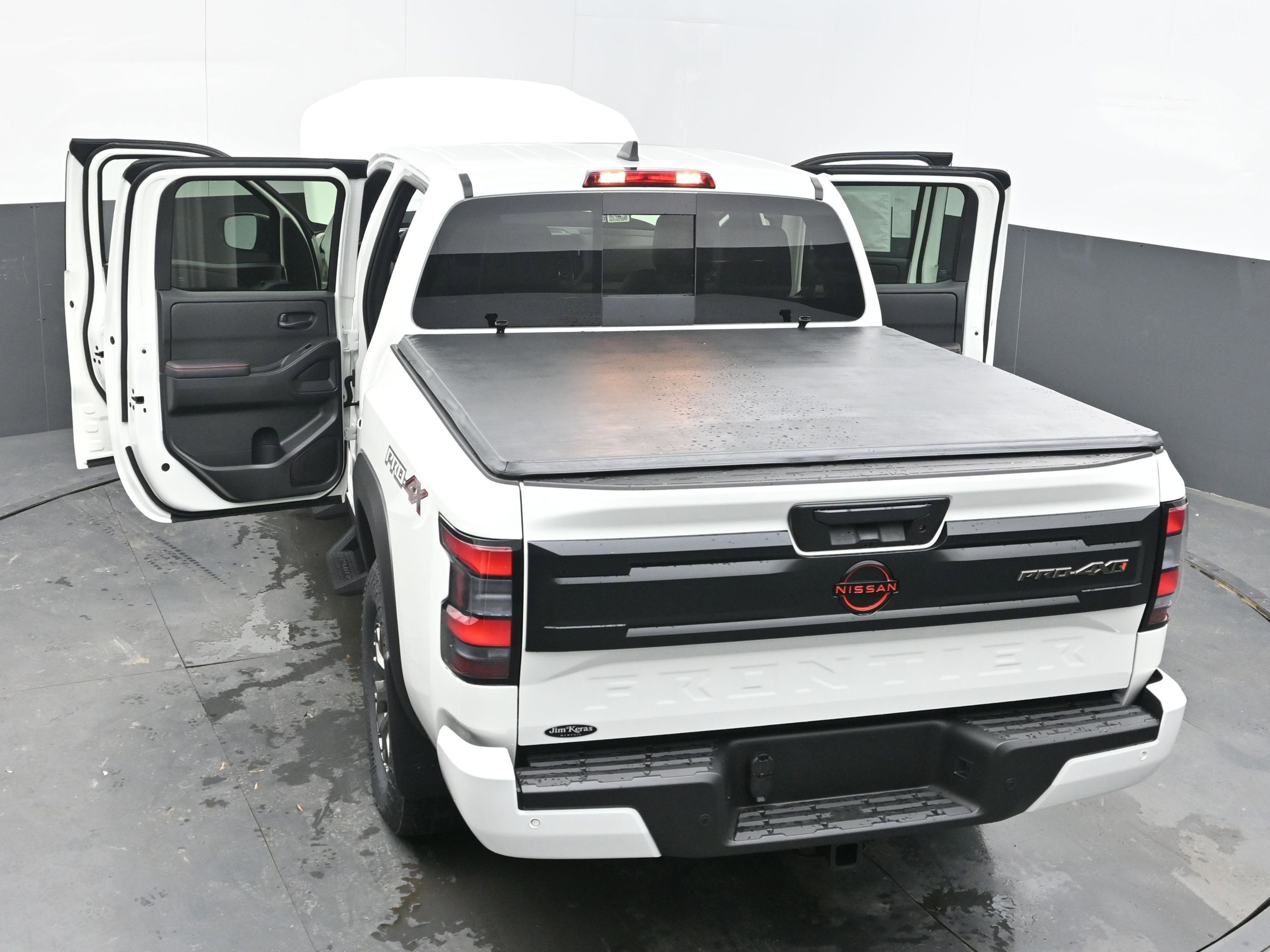 2026 Nissan FRONTIER PRO-4X w/R Package