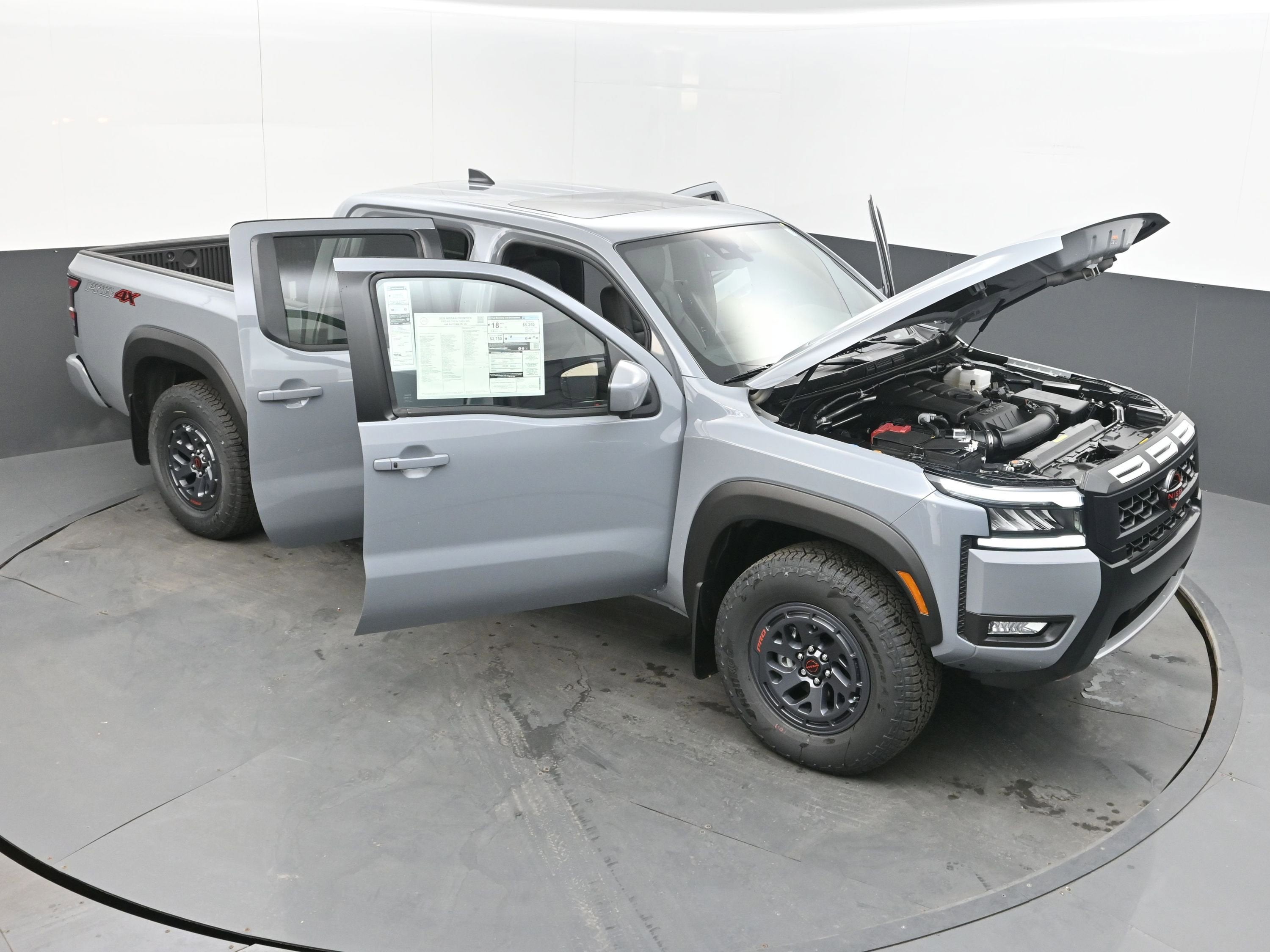 2026 Nissan FRONTIER PRO-4X