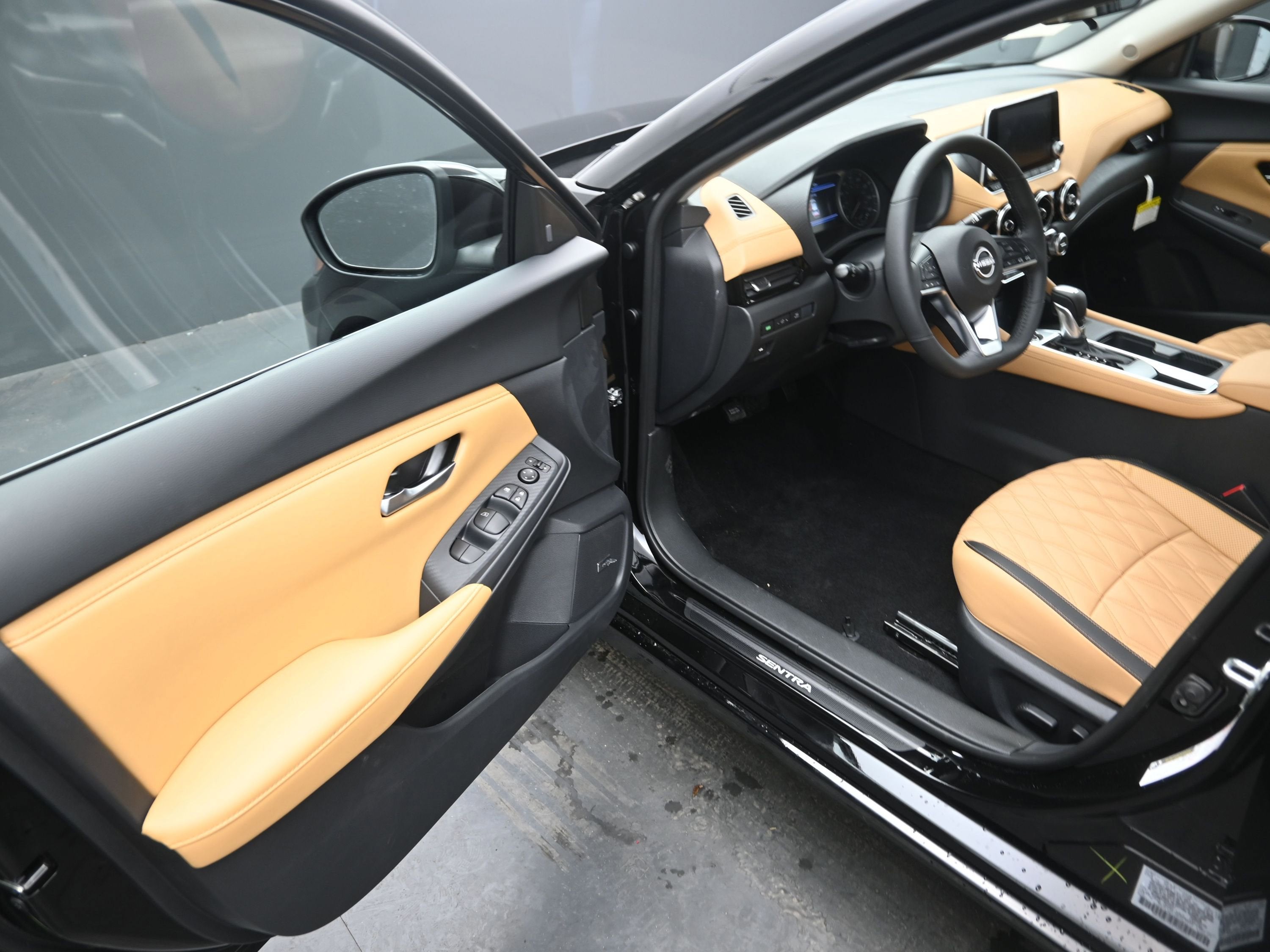 2025 Nissan SENTRA SV PREMIUM