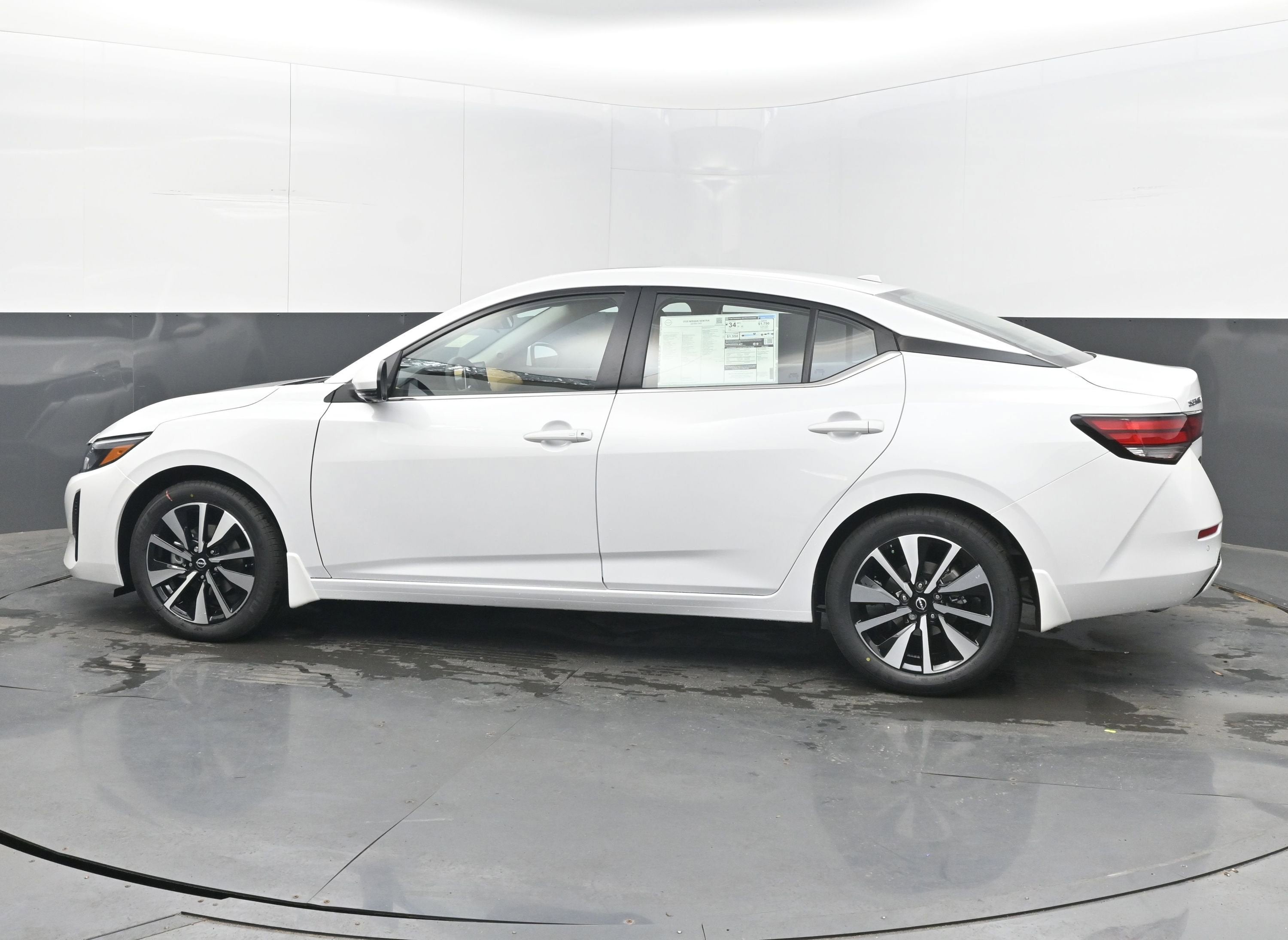 2025 Nissan SENTRA SV PREMIUM