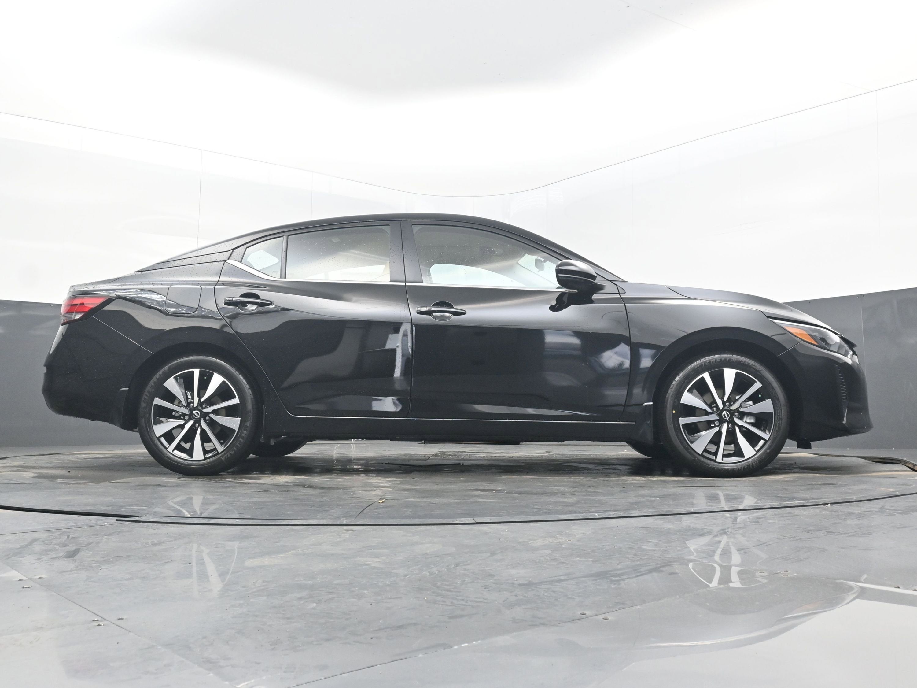 2025 Nissan SENTRA SV PREMIUM