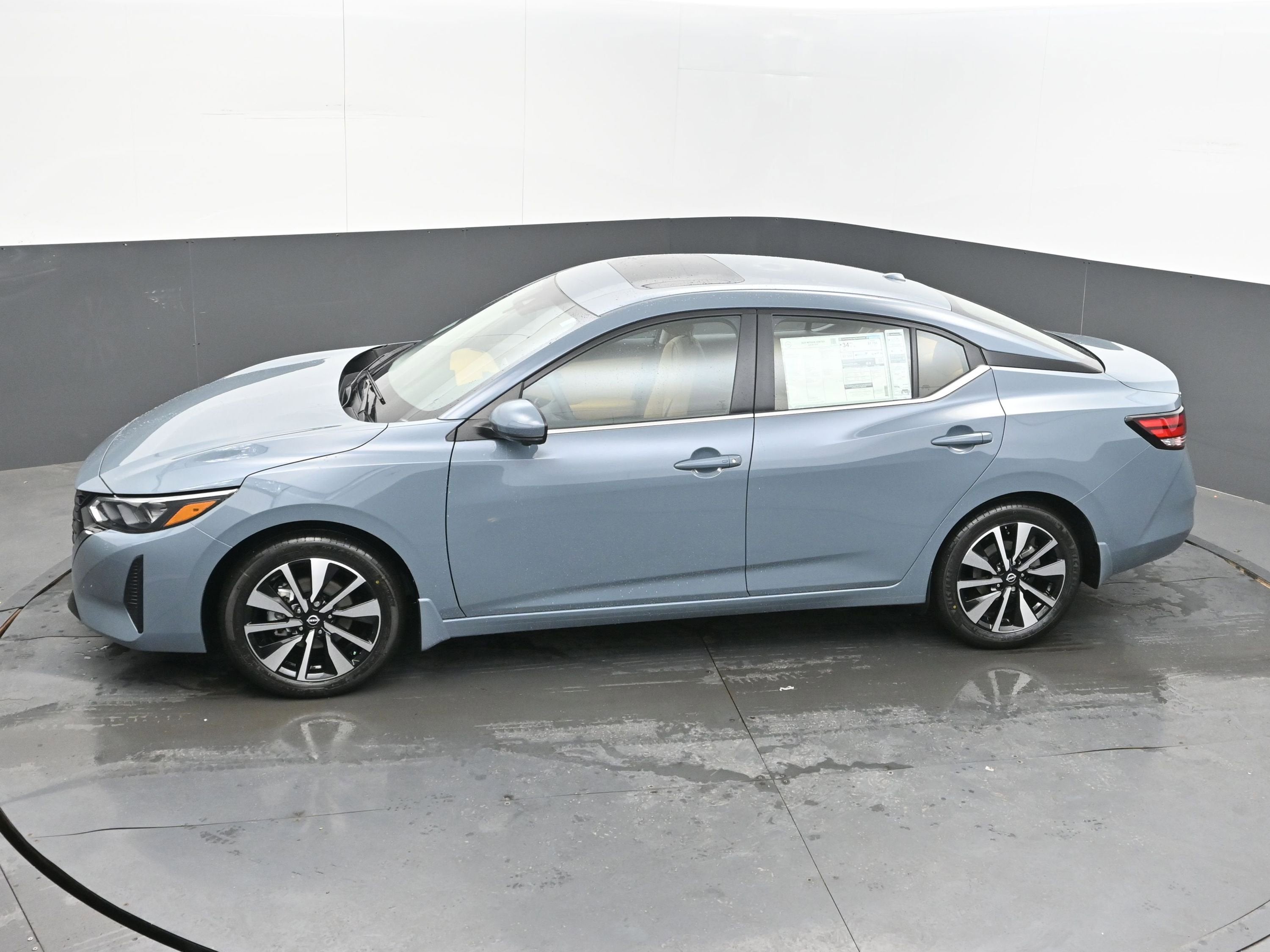 2025 Nissan SENTRA SV PREMIUM