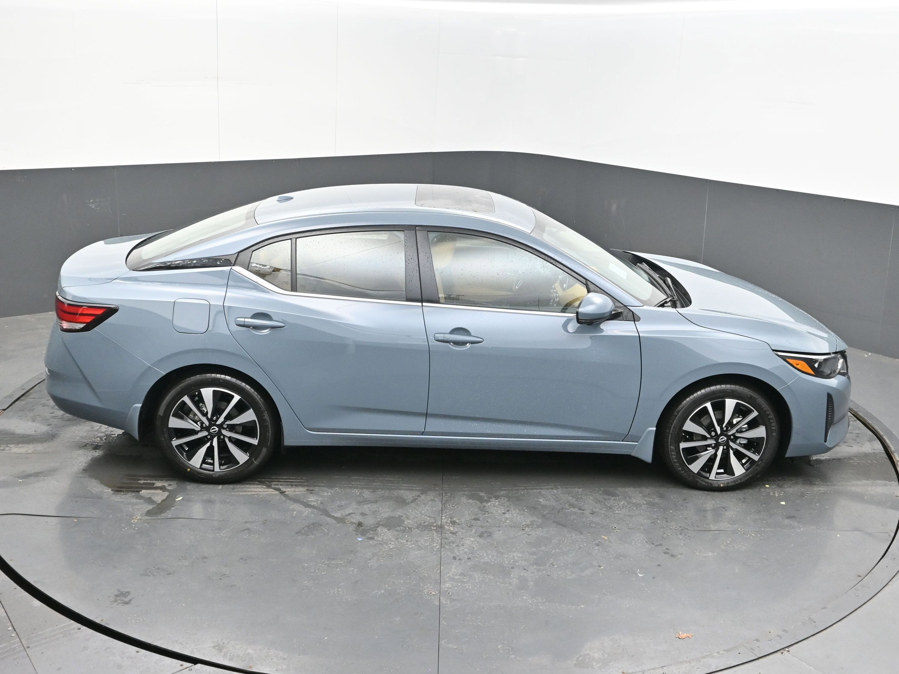 2025 Nissan SENTRA SV PREMIUM