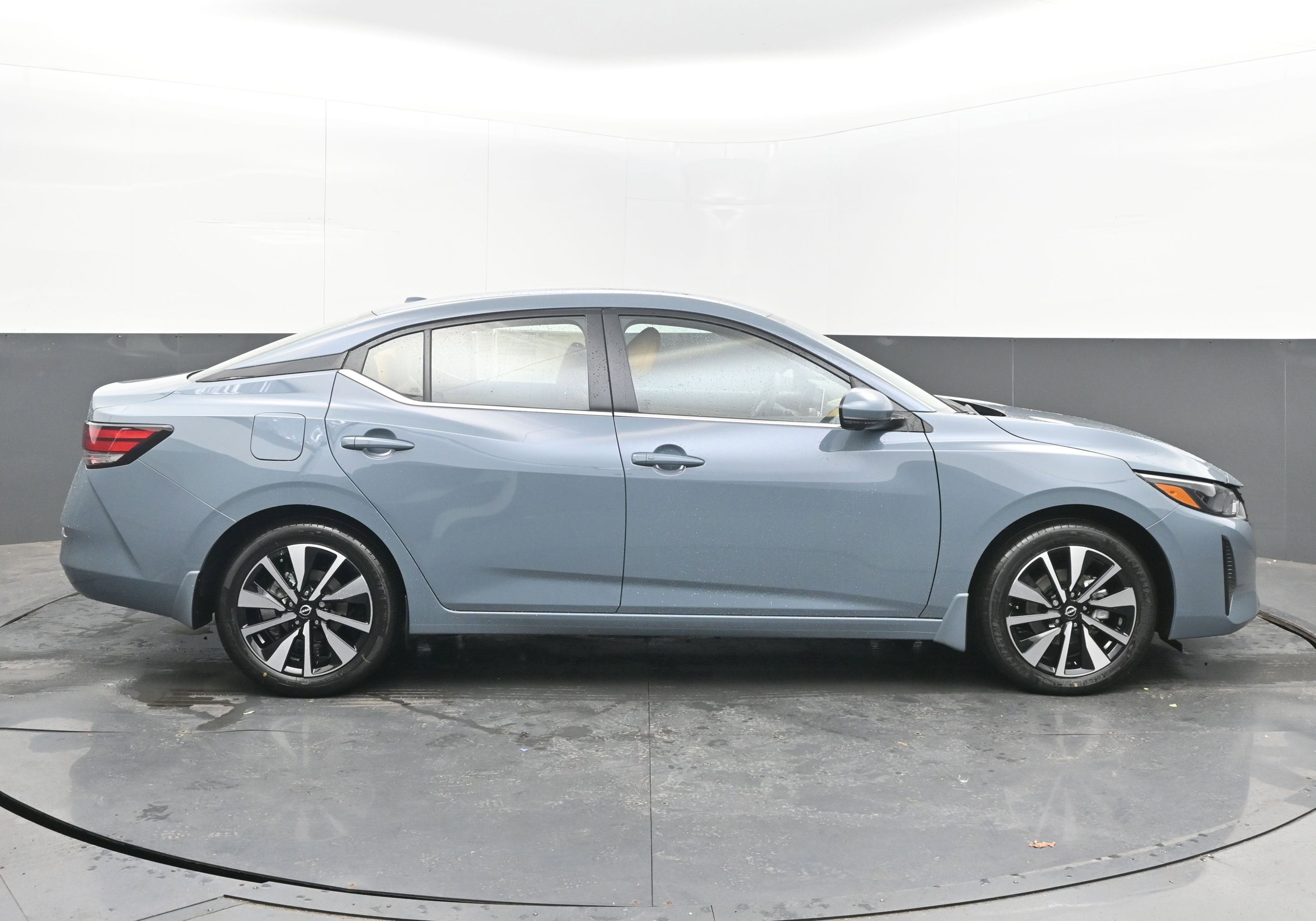 2025 Nissan SENTRA SV PREMIUM