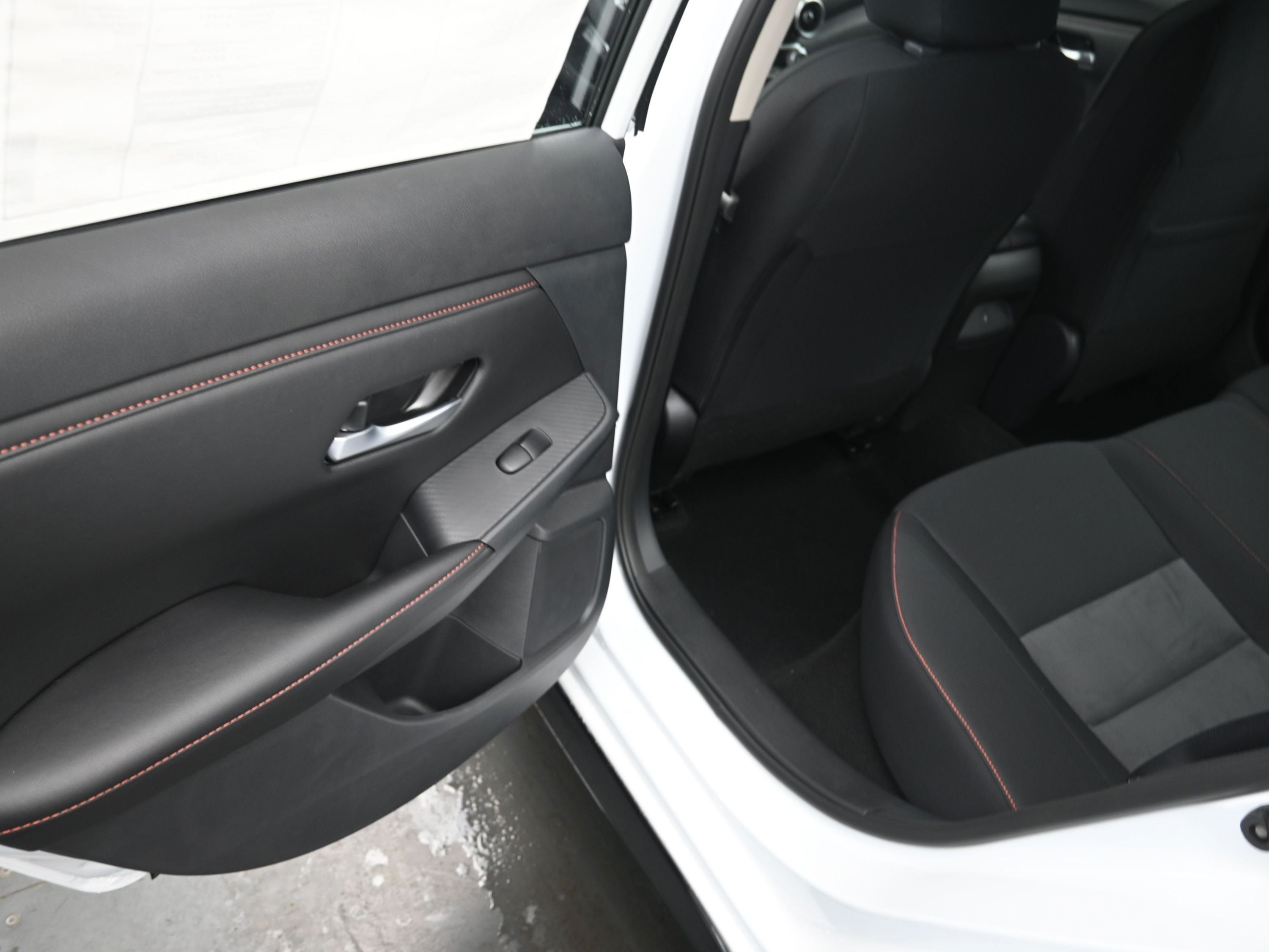 2025 Nissan SENTRA SR MIDNIGHT