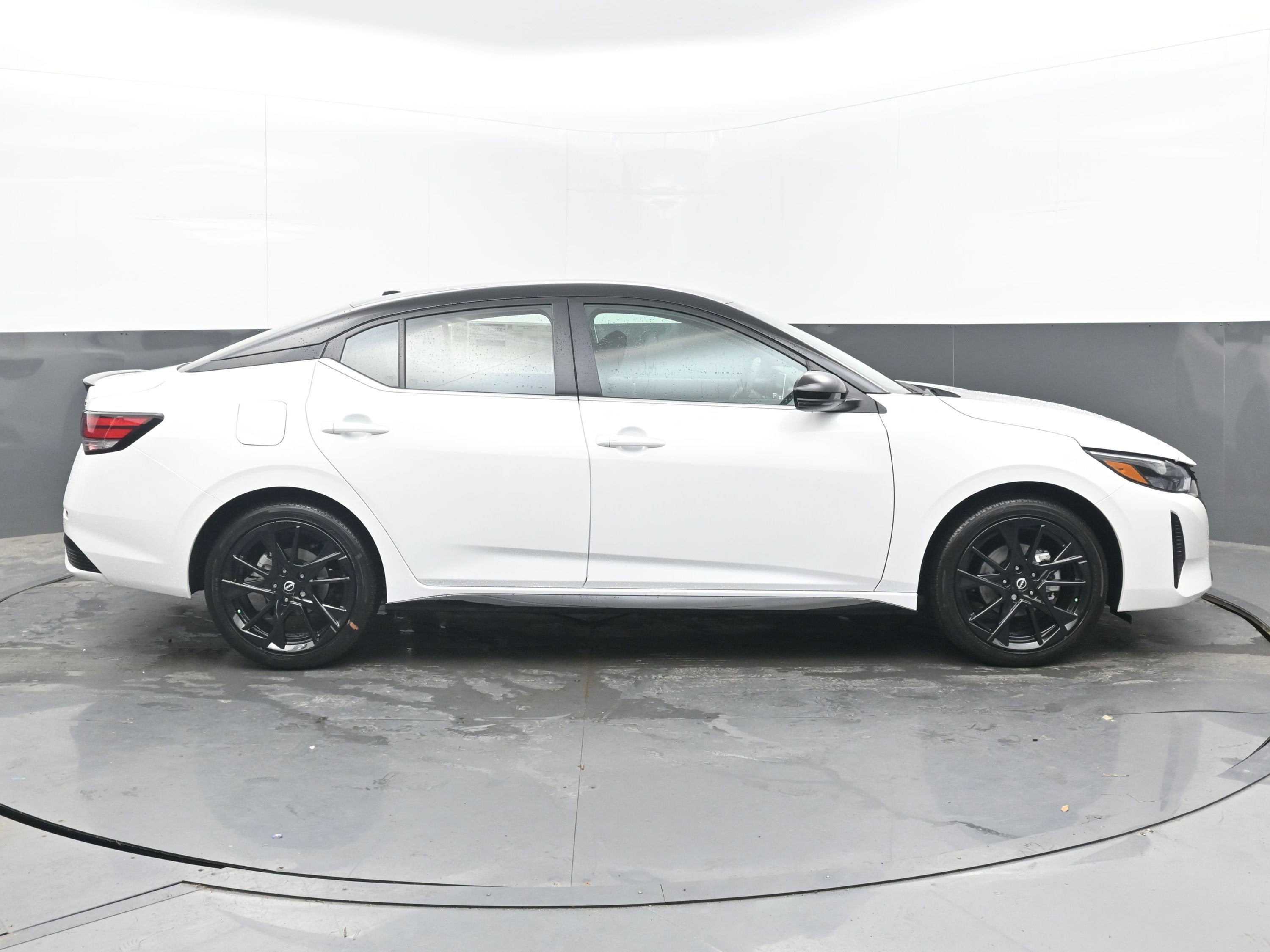 2025 Nissan SENTRA SR MIDNIGHT